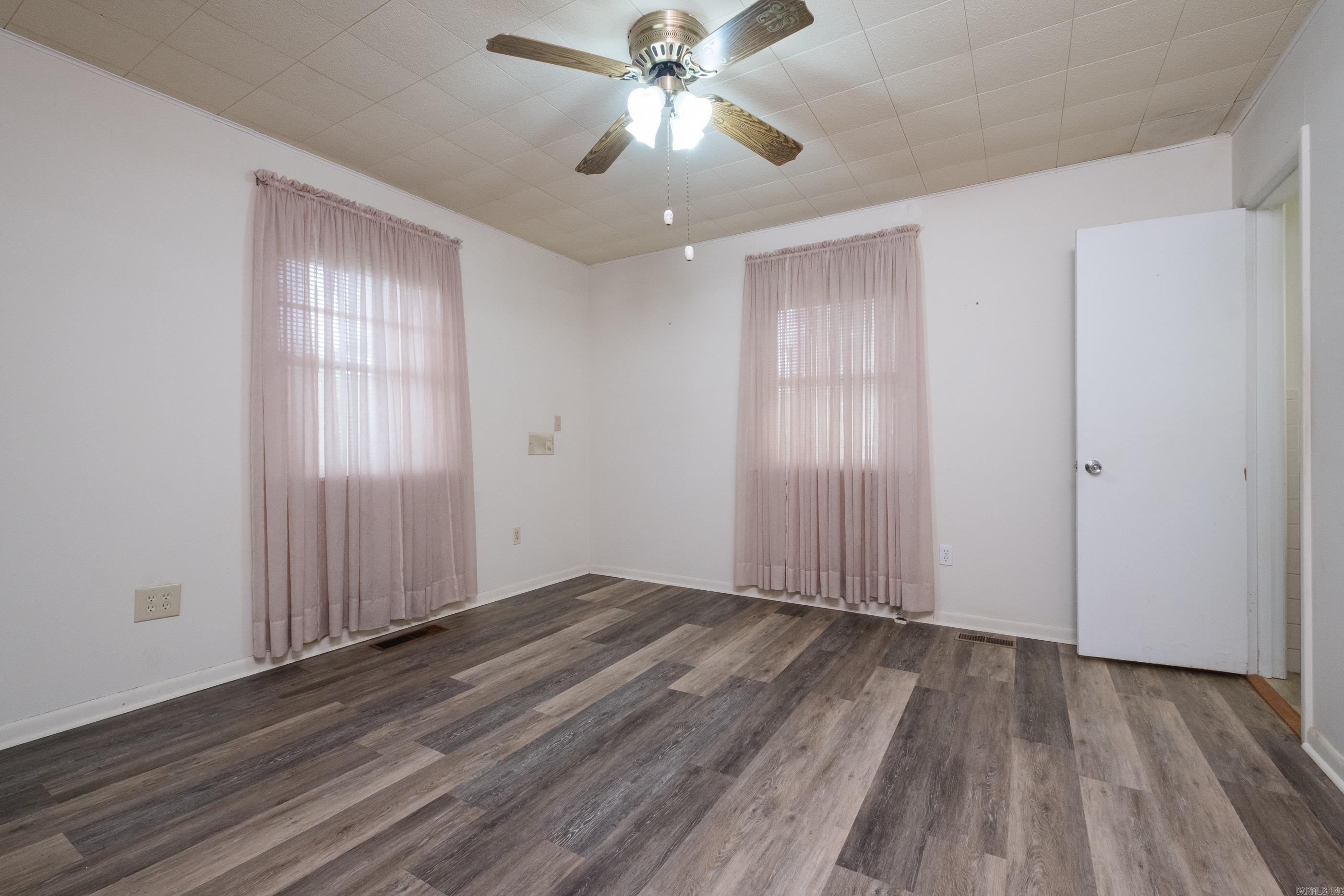 4976  Hwy 9  Springfield, AR