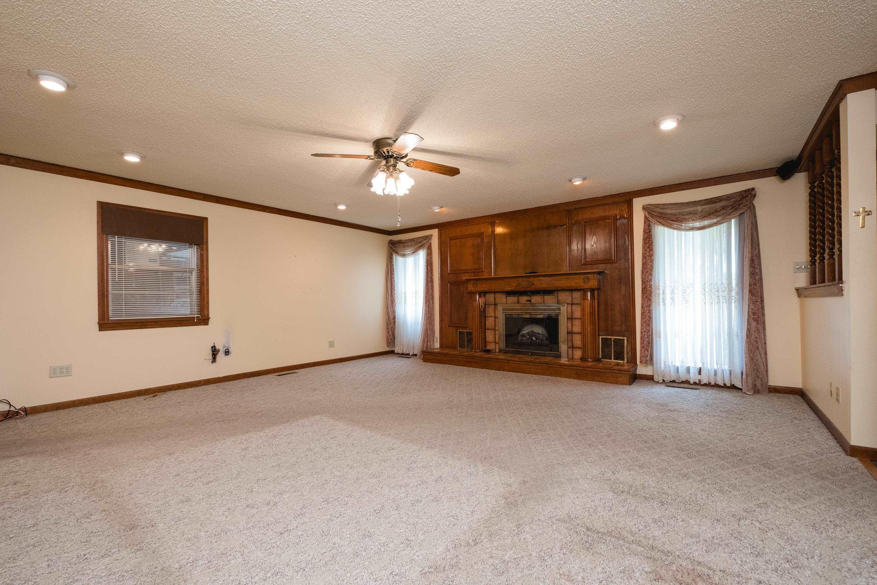 4976  Hwy 9  Springfield, AR