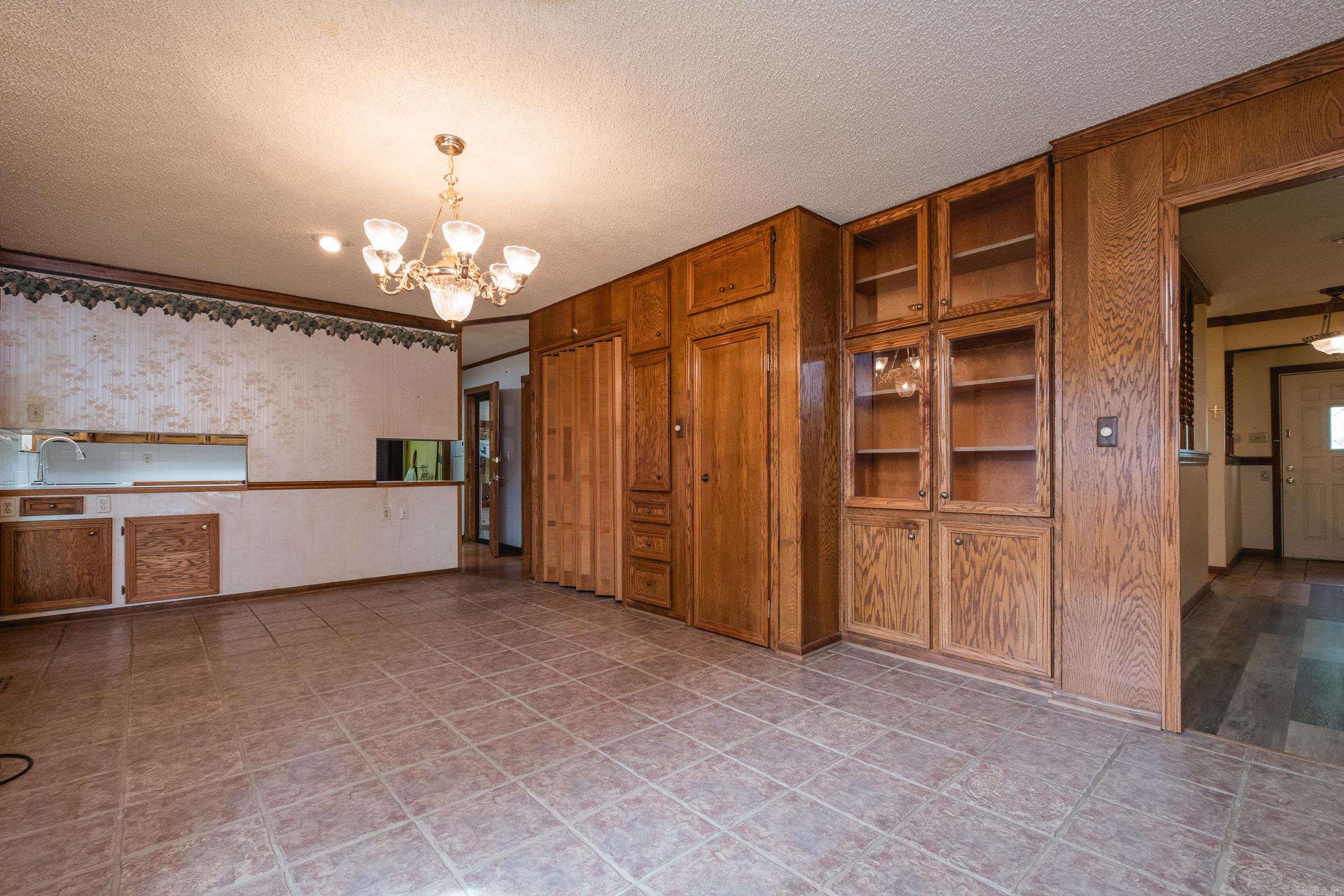4976  Hwy 9  Springfield, AR