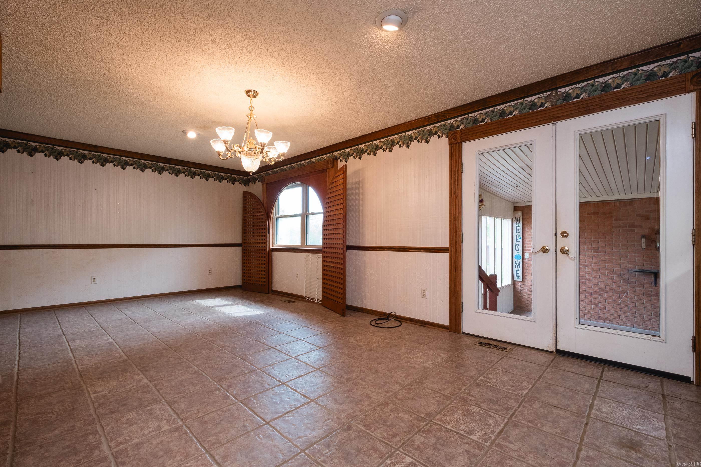 4976  Hwy 9  Springfield, AR