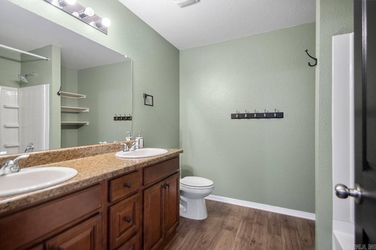 4008  Buckthorn  Alexander, AR