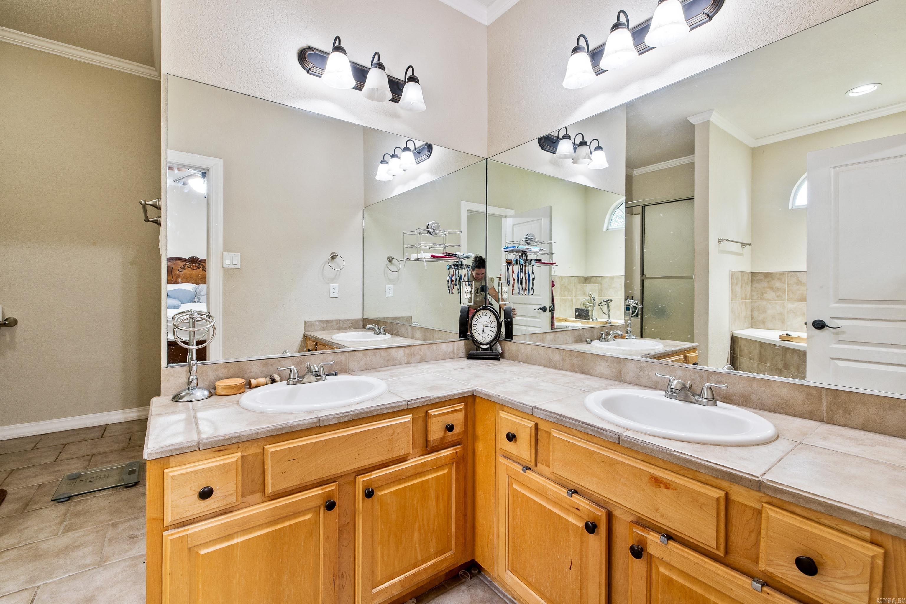 105  Inverness  Benton, AR