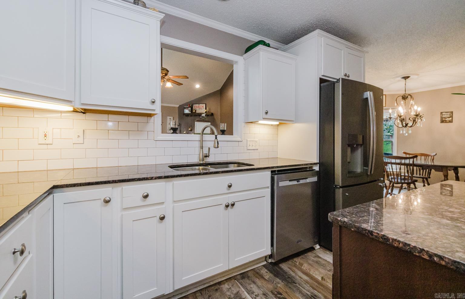 2404  Shaker  Benton, AR