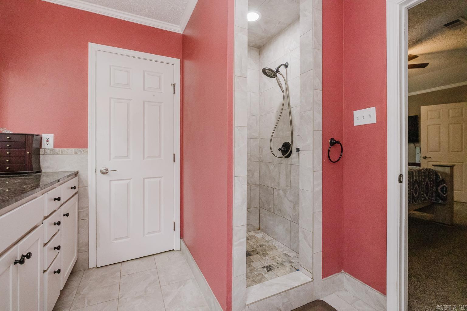 2404  Shaker  Benton, AR