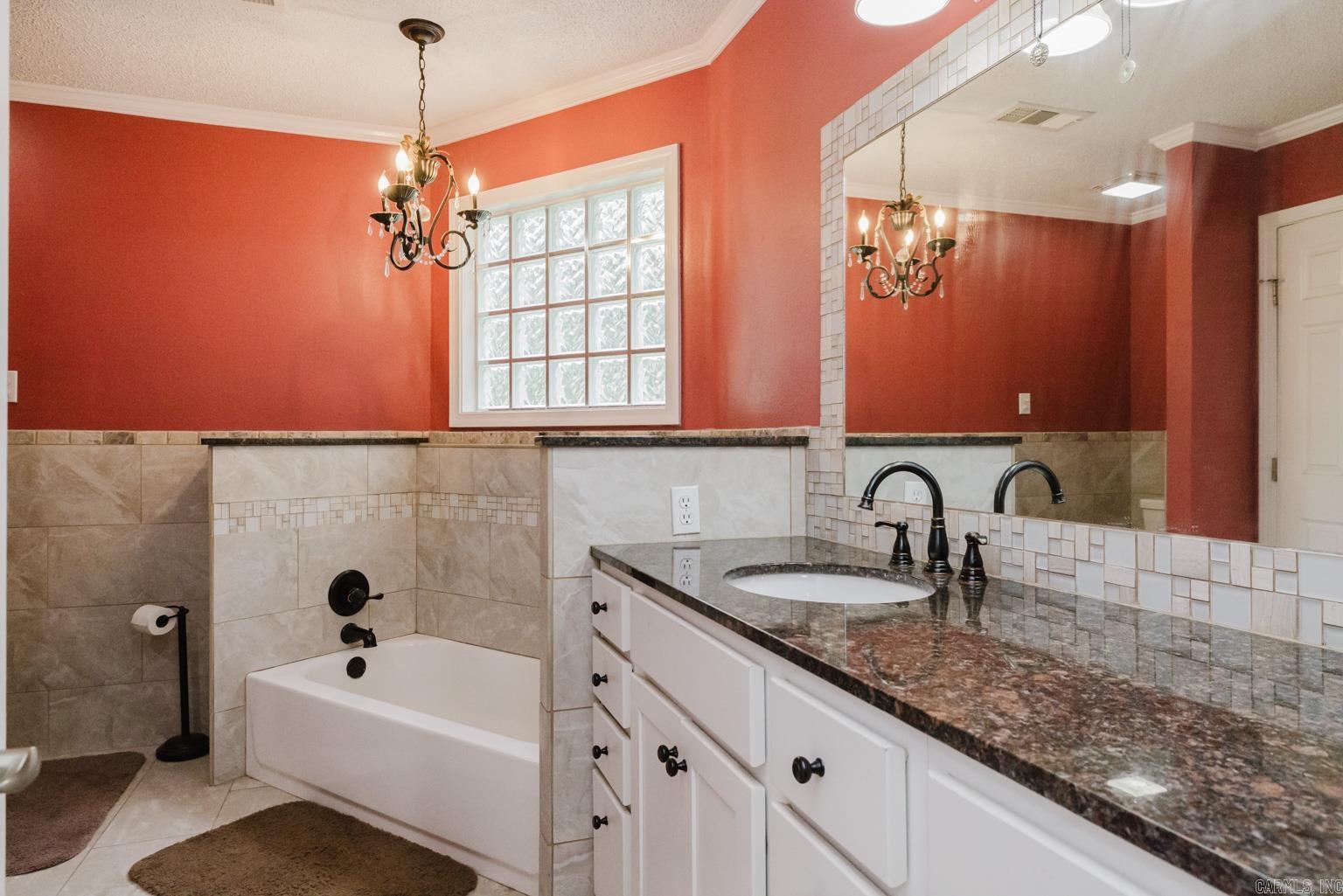 2404  Shaker  Benton, AR