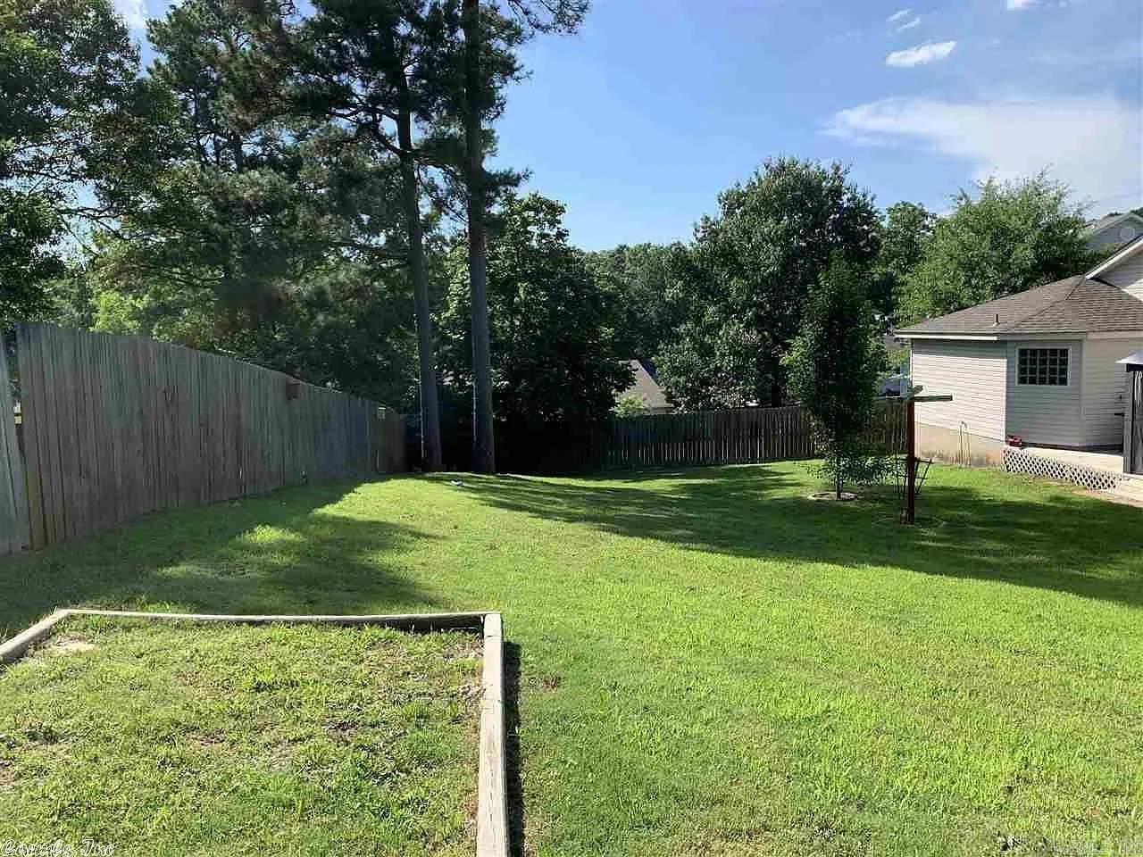 2404  Shaker  Benton, AR