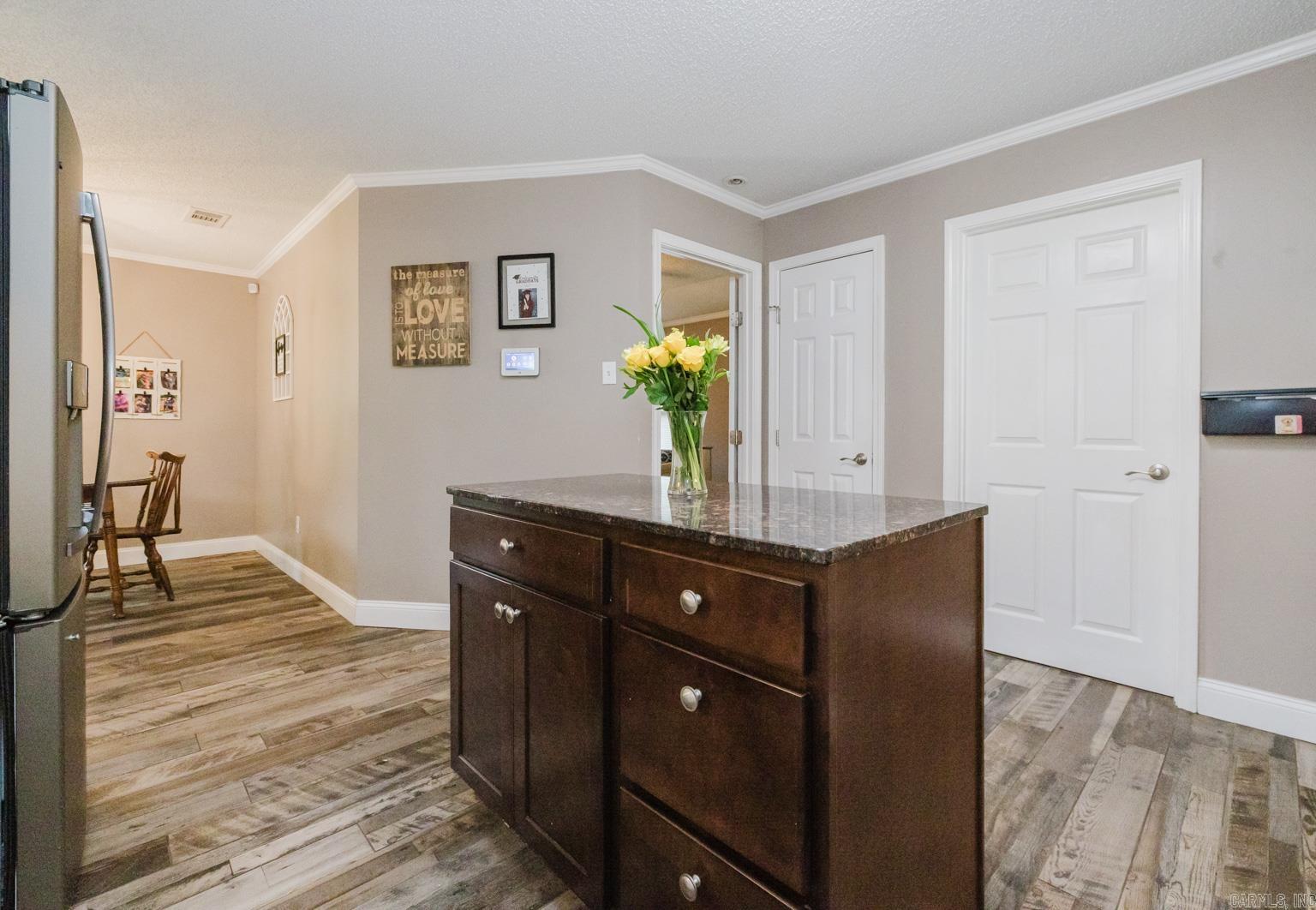 2404  Shaker  Benton, AR
