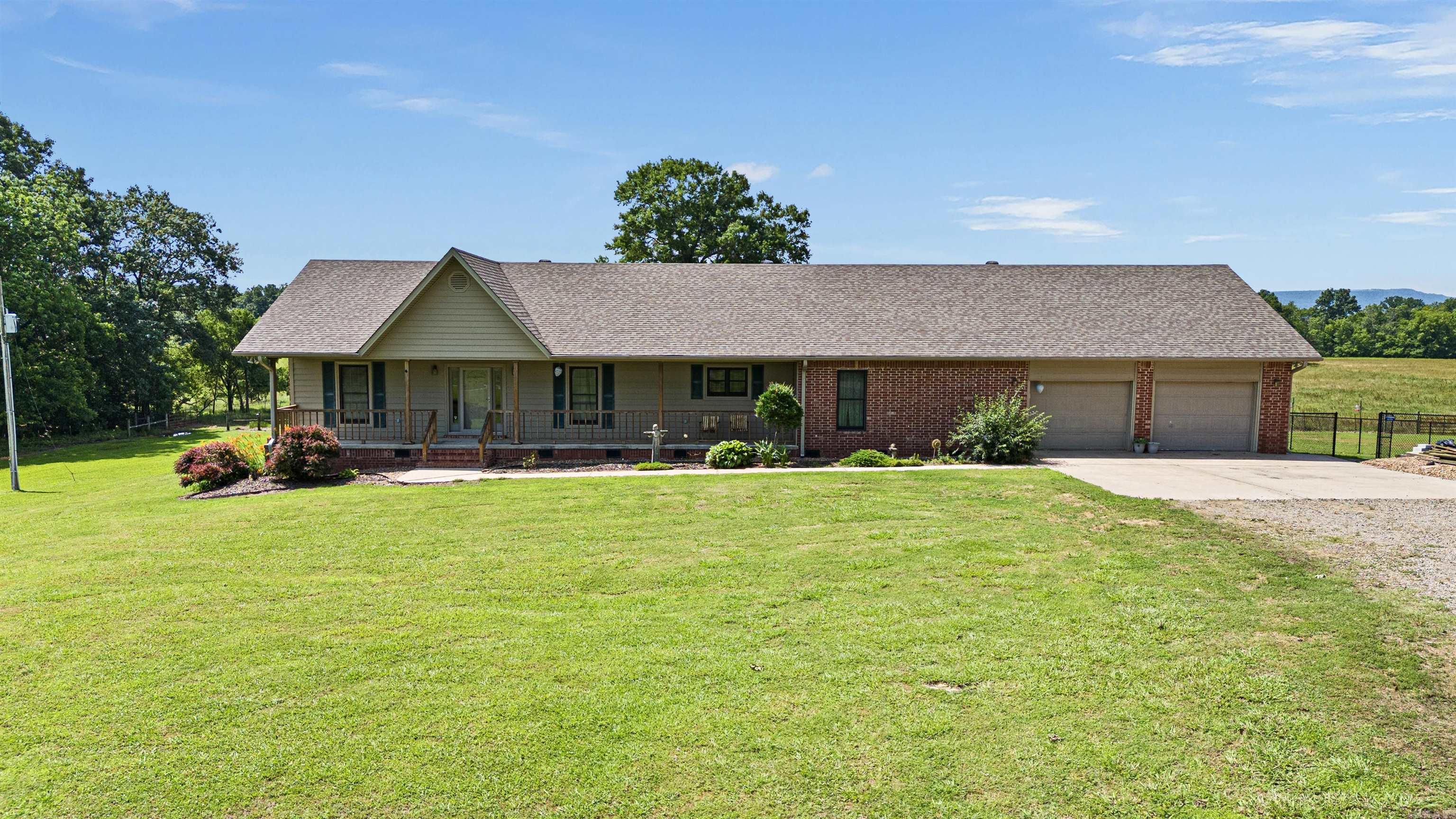 16036 E Us Highway 64  Atkins, AR