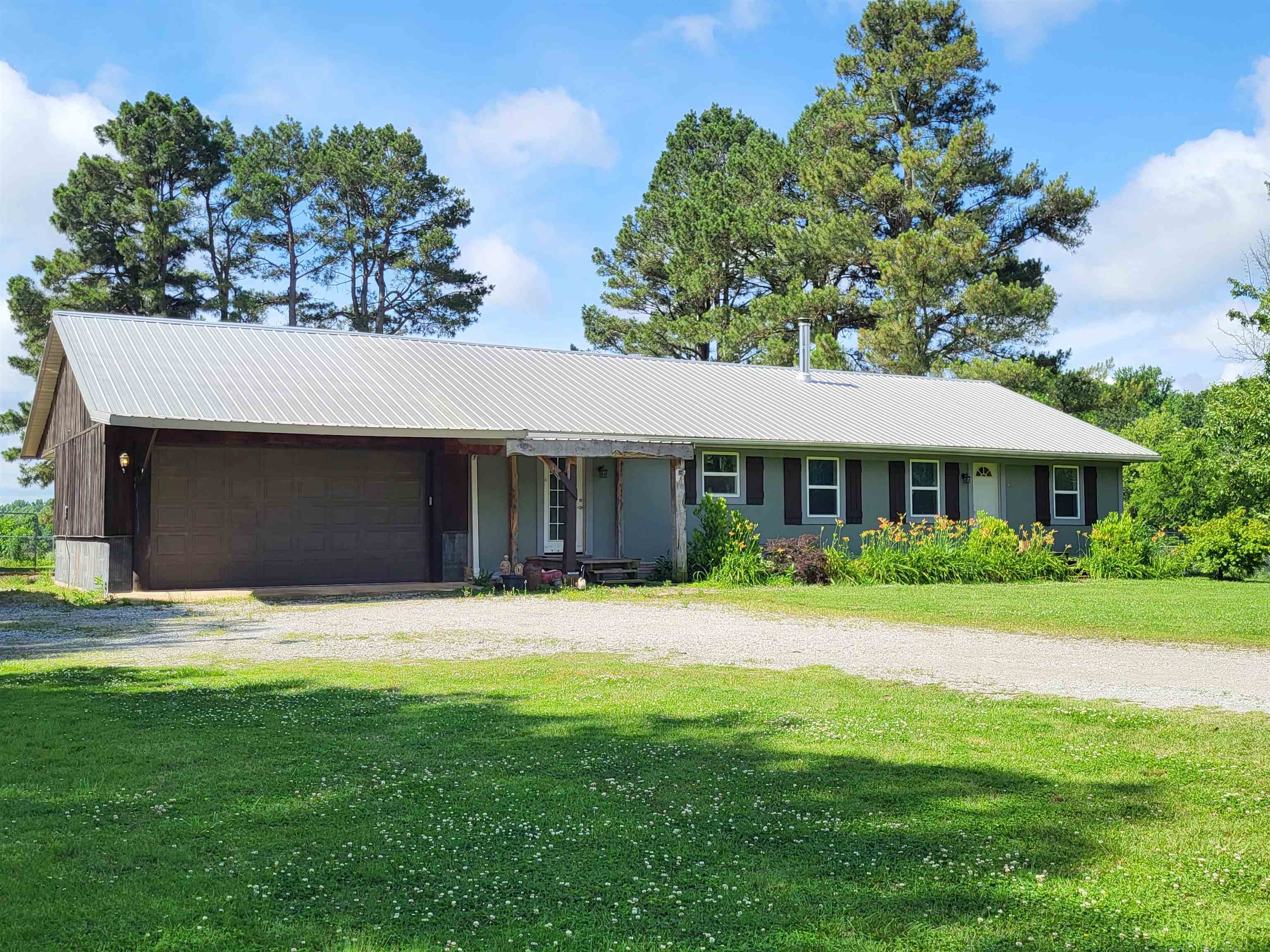 1483  County Road 304  Jonesboro, AR