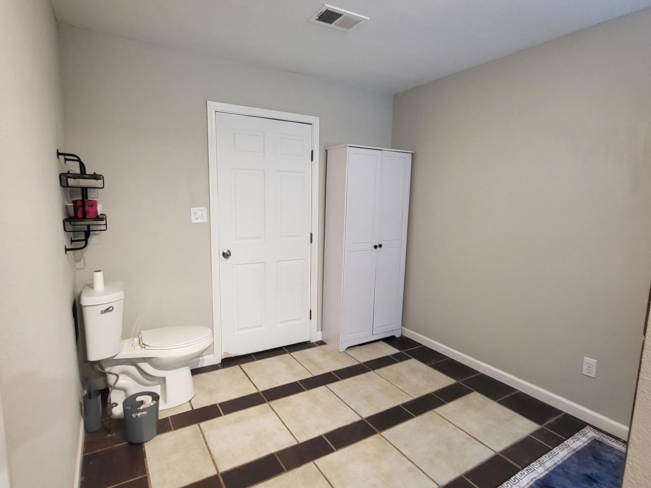 1483  County Road 304  Jonesboro, AR