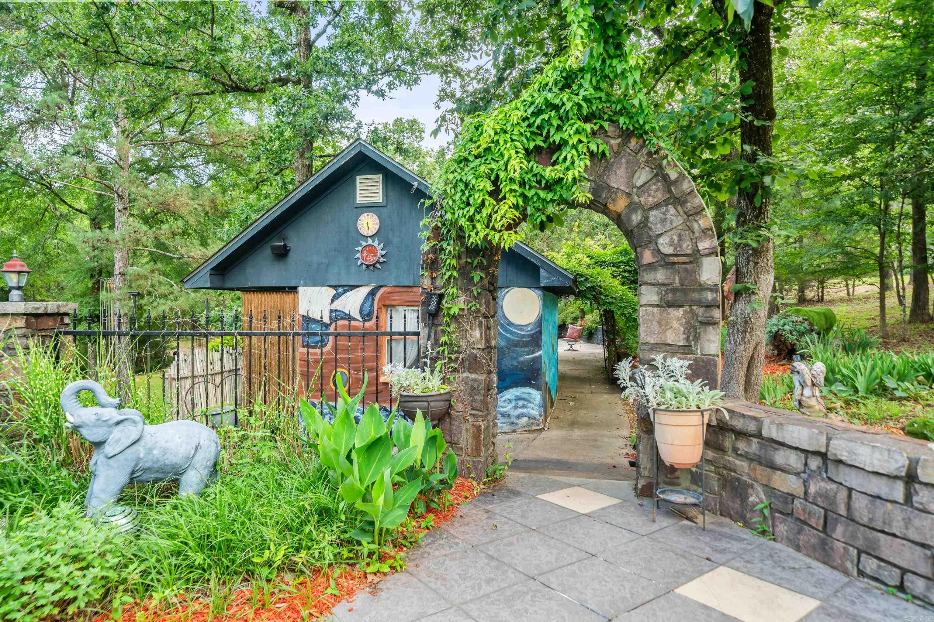 601  Rock Creek  Hot Springs, AR