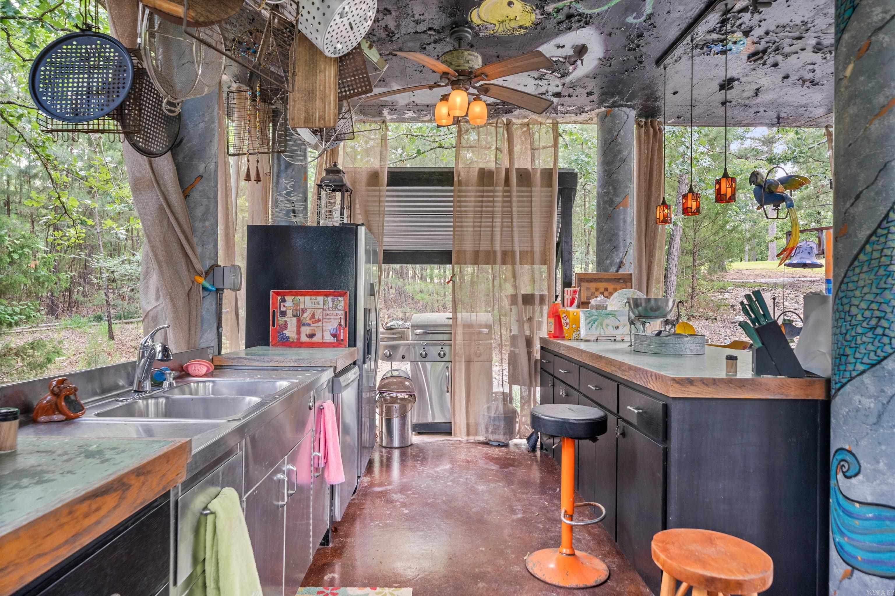 601  Rock Creek  Hot Springs, AR