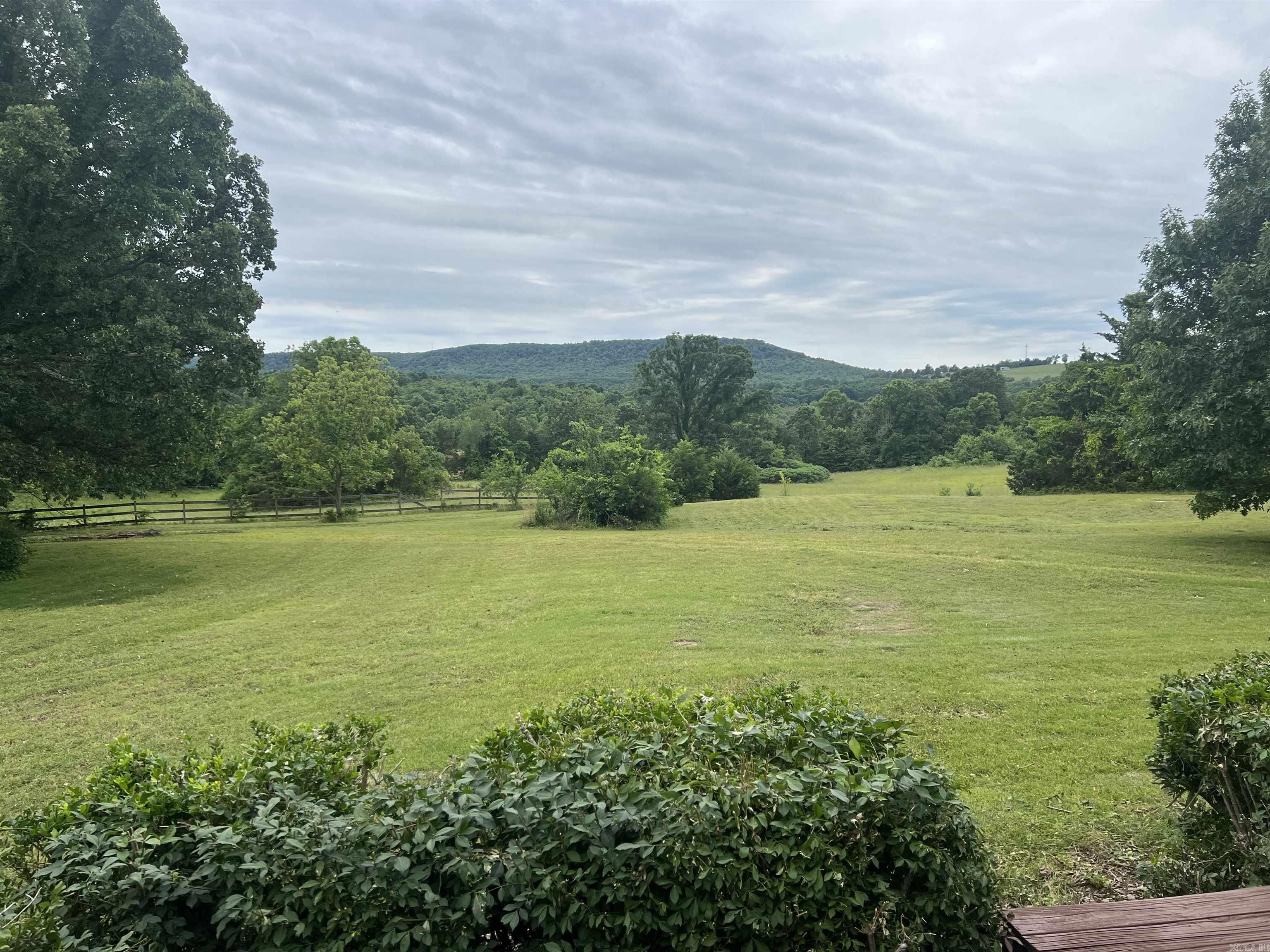 1426  CR 921  Alpena, AR