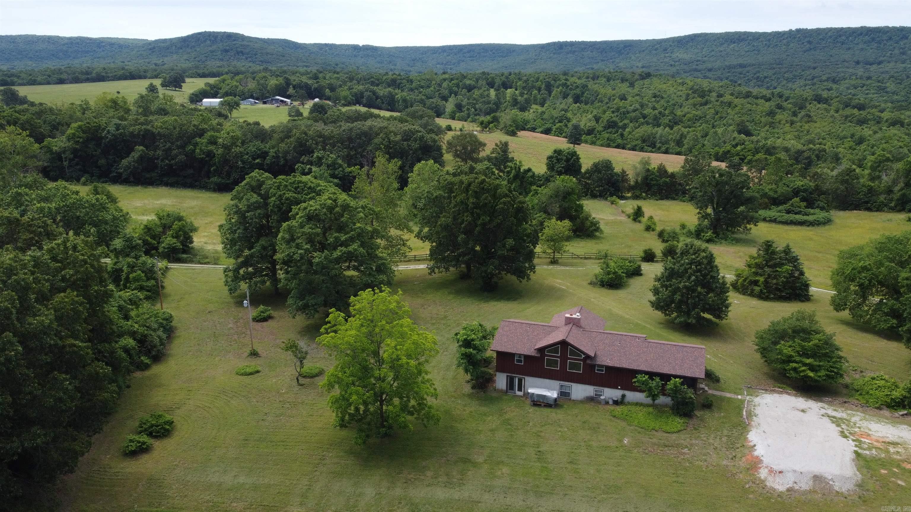 1426  CR 921  Alpena, AR