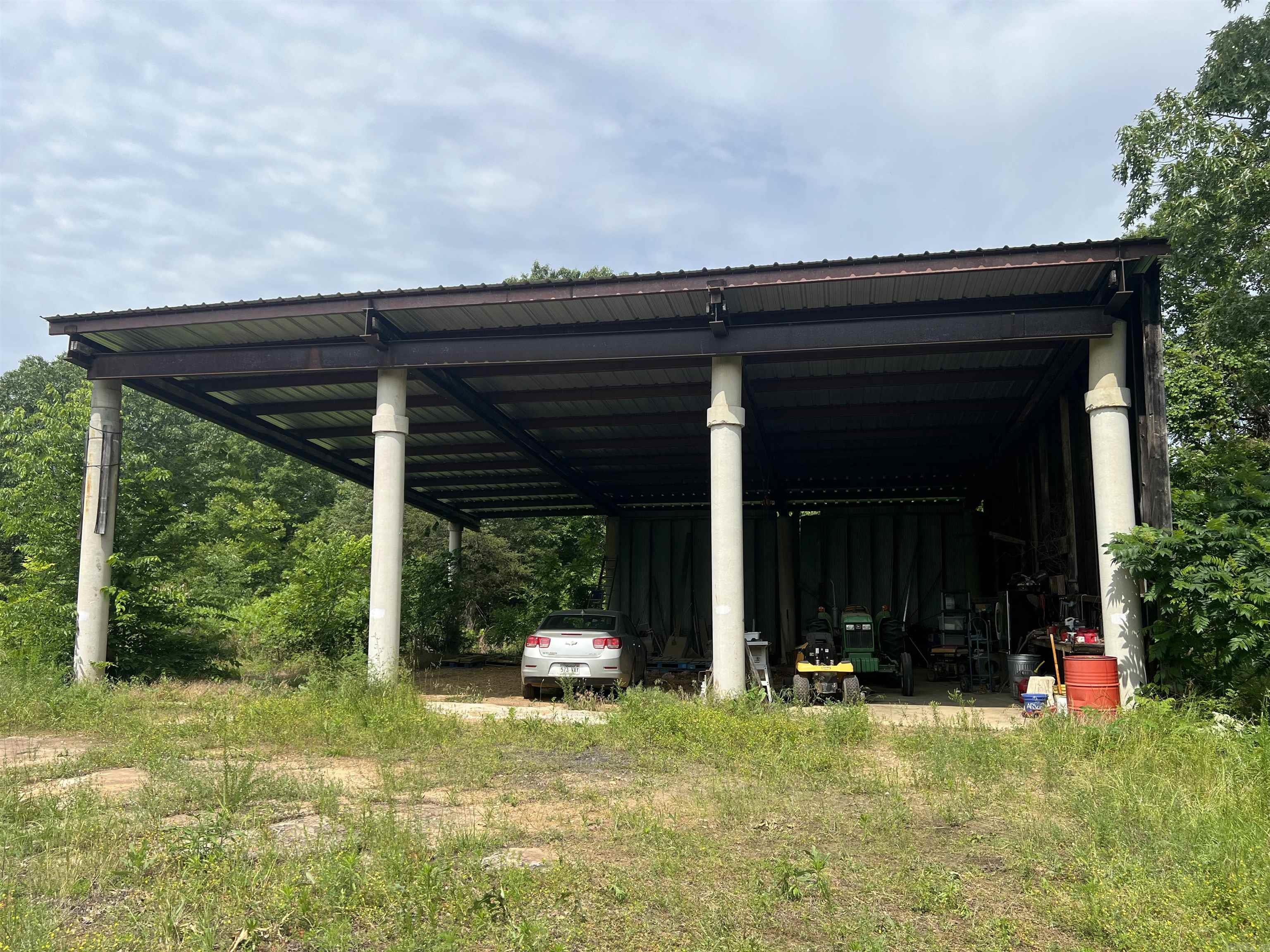 1426  CR 921  Alpena, AR