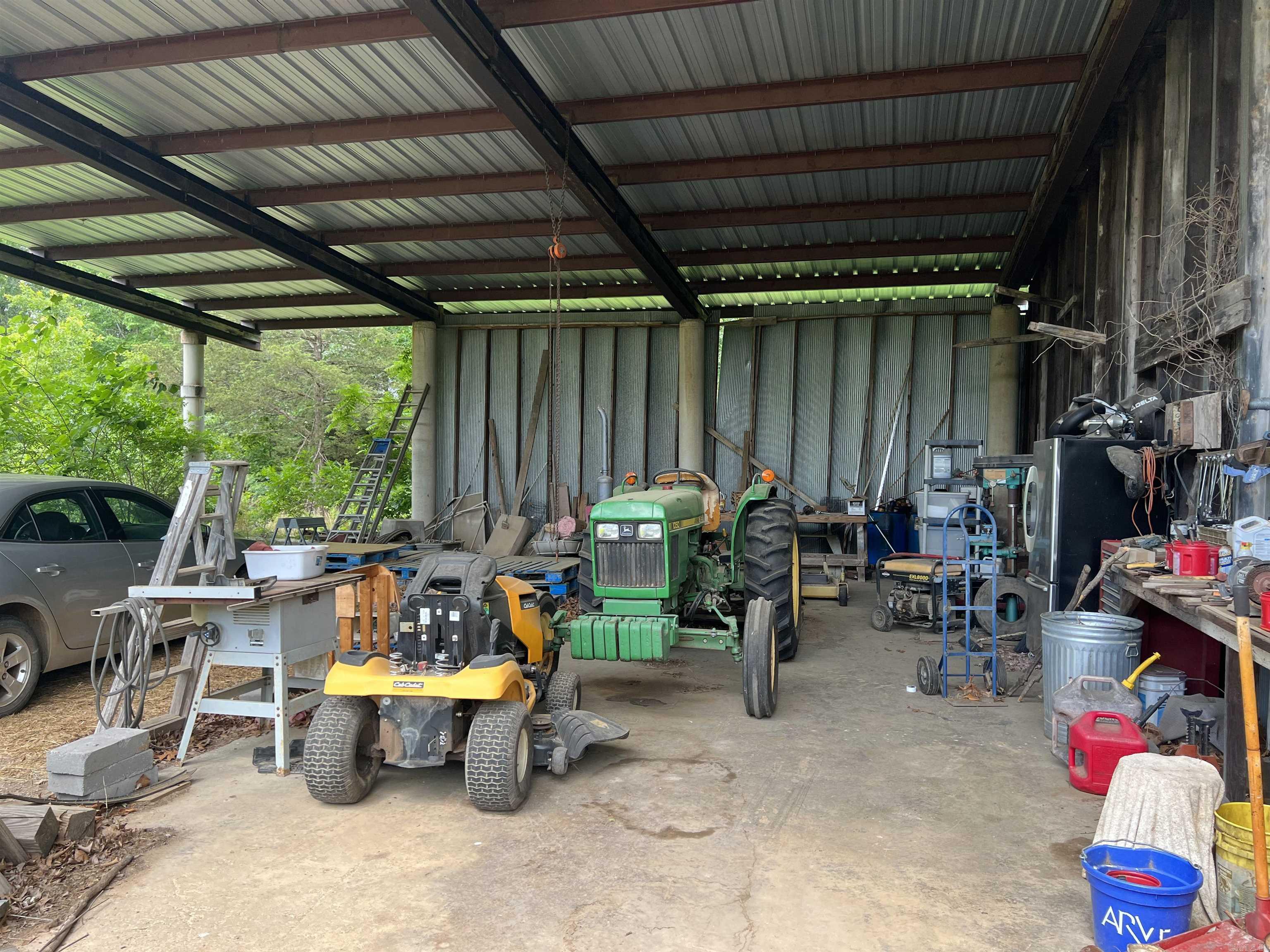 1426  CR 921  Alpena, AR