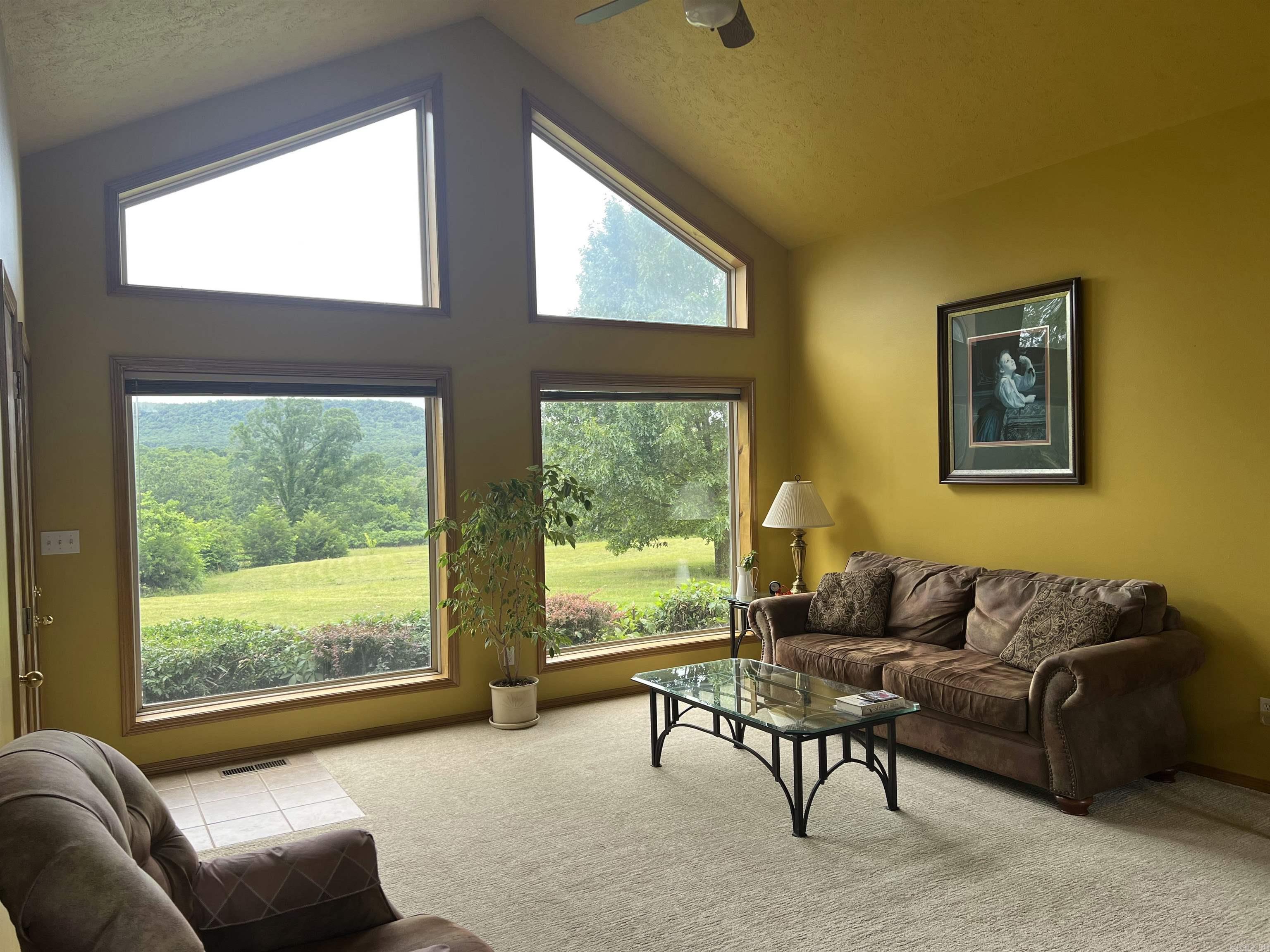 1426  CR 921  Alpena, AR
