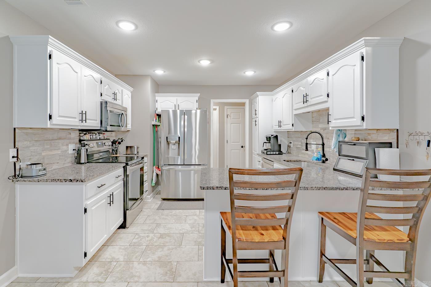 806  Amberwood  Jonesboro, AR