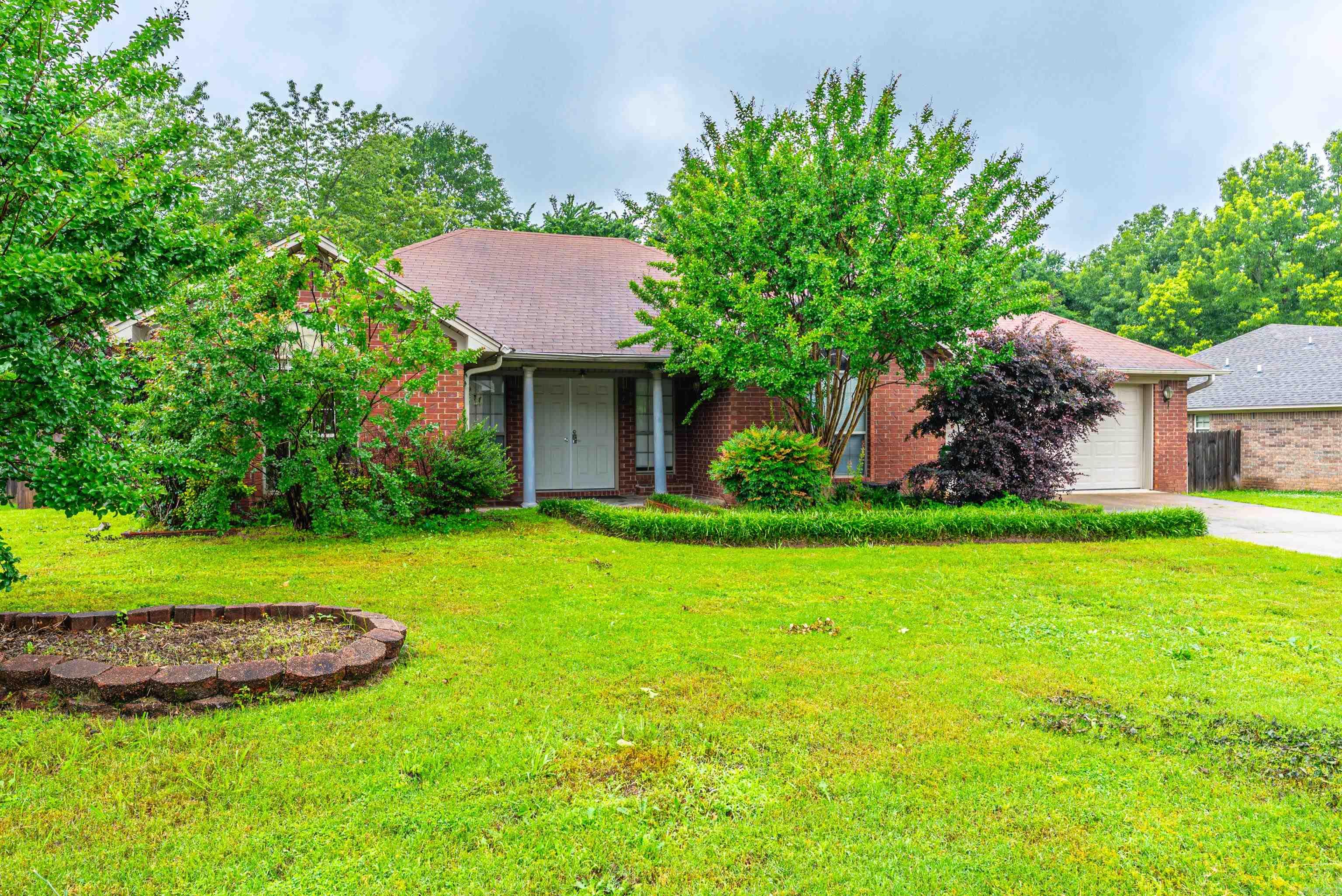 1655  Doe  Conway, AR
