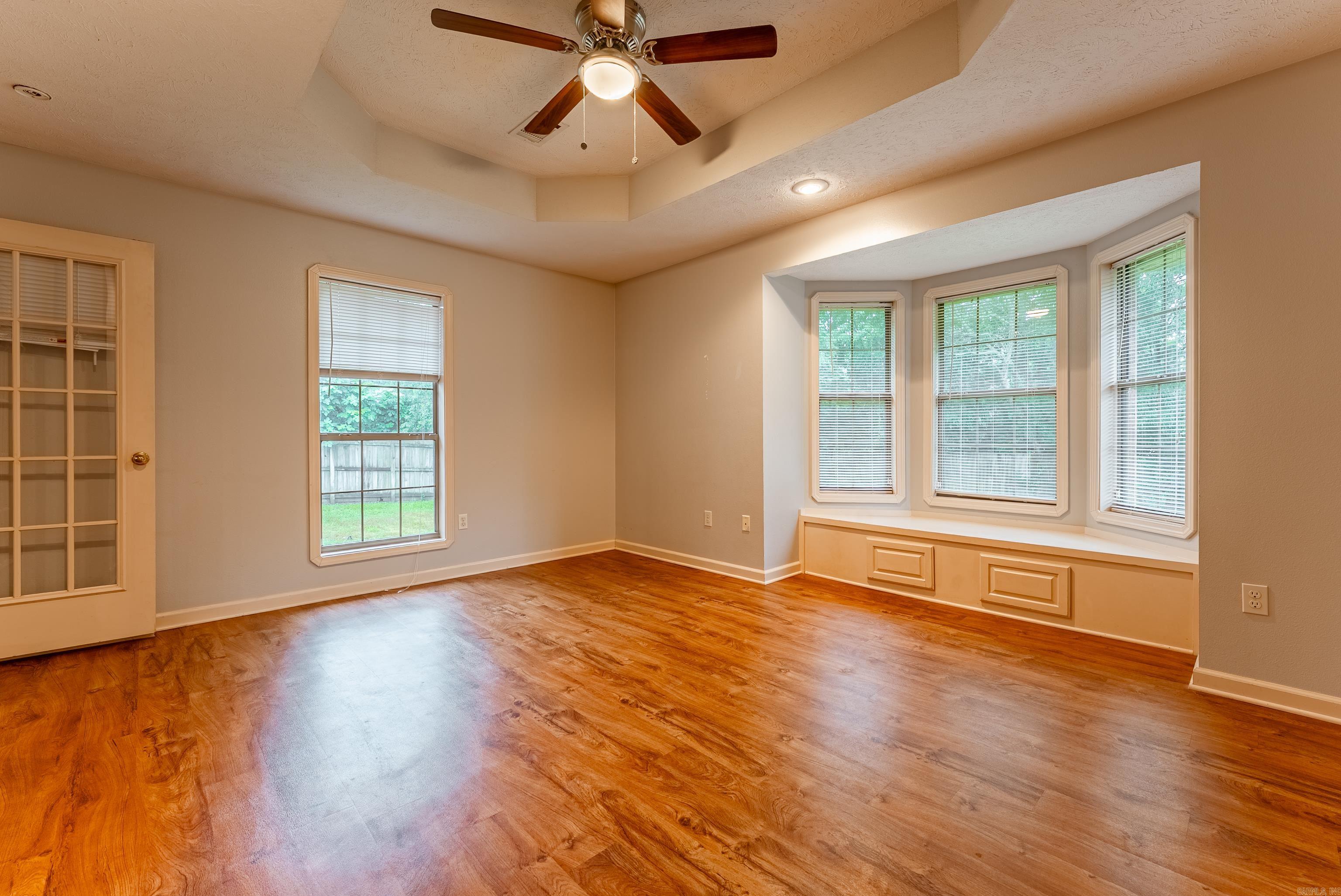 1655  Doe  Conway, AR