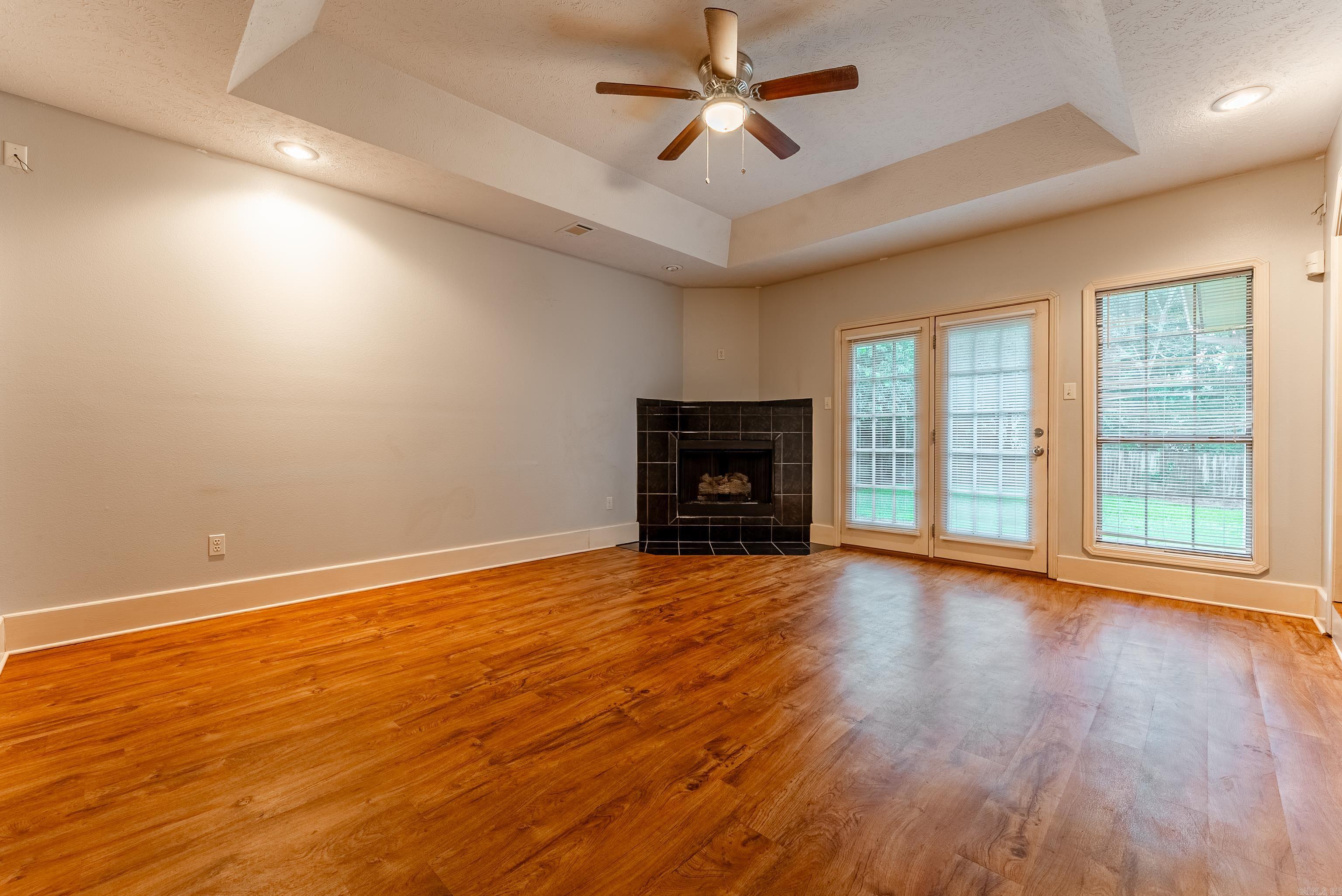 1655  Doe  Conway, AR