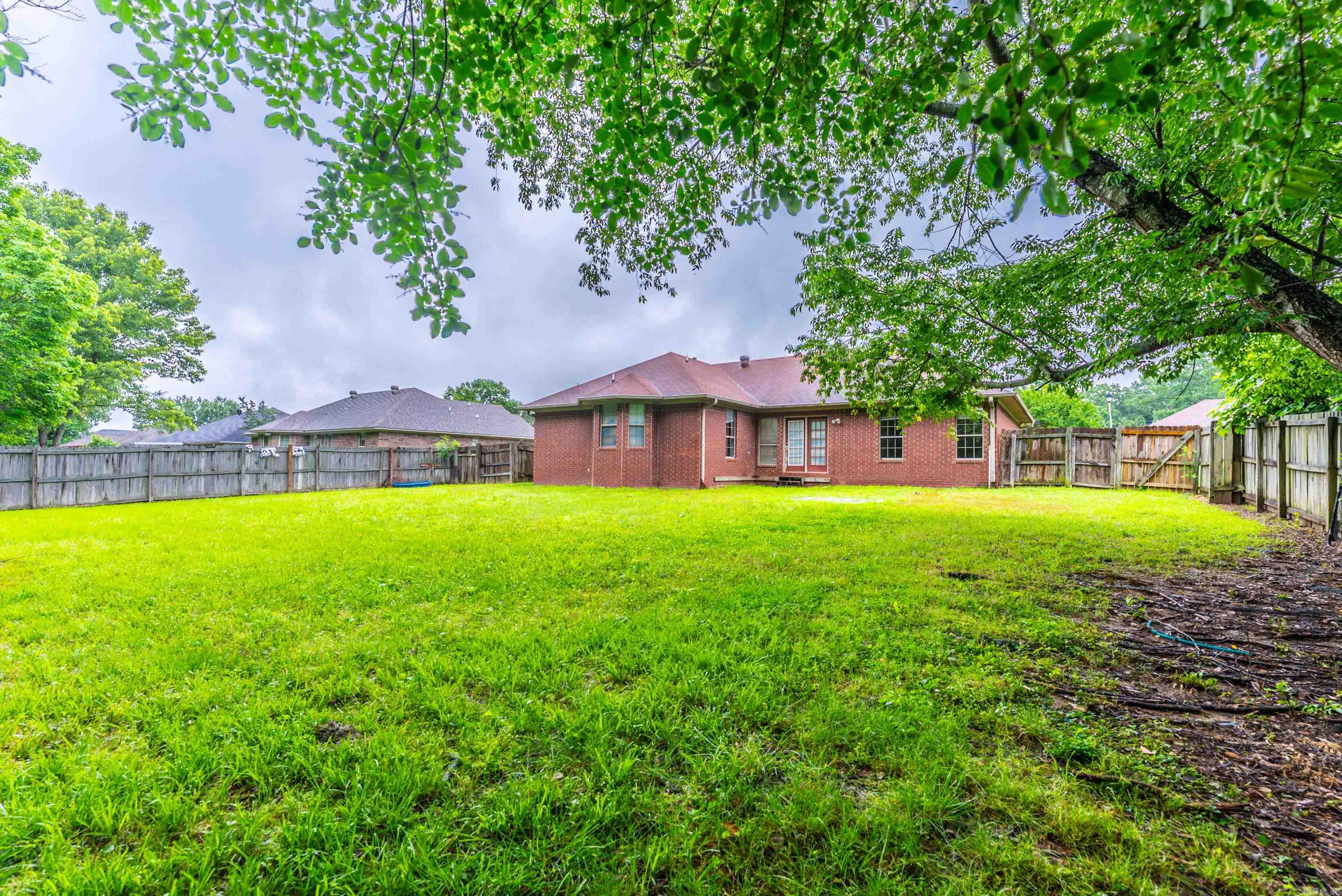 1655  Doe  Conway, AR