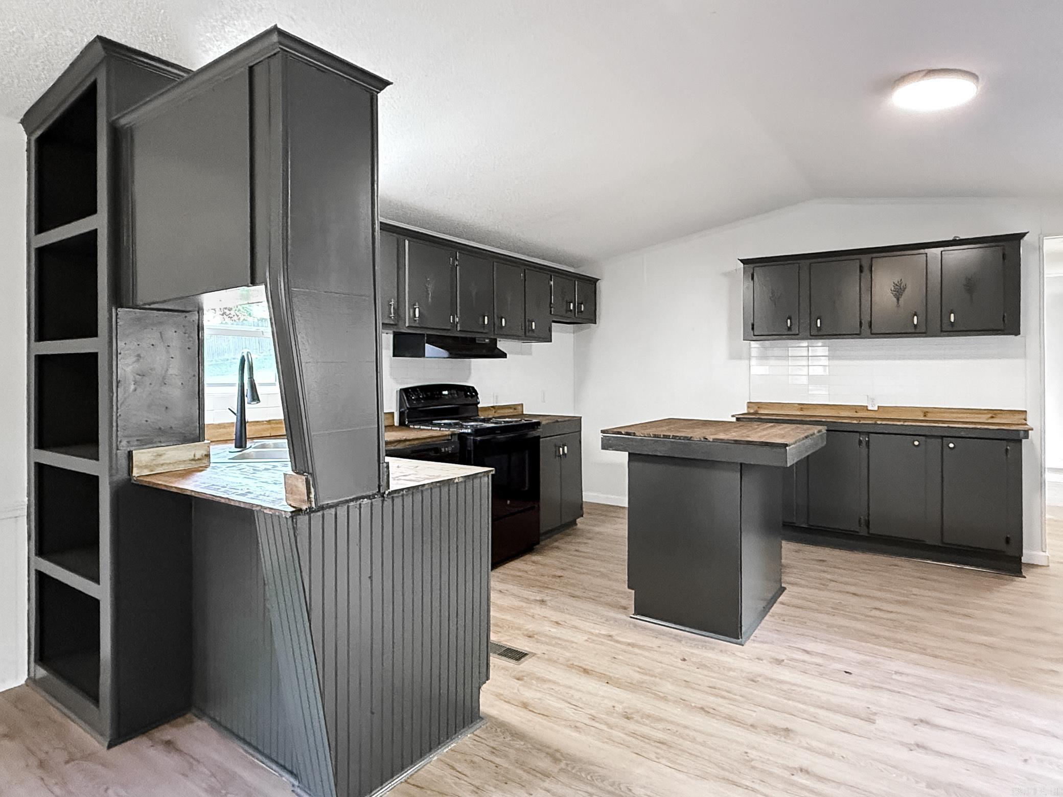 315  Buxton  Hot Springs, AR