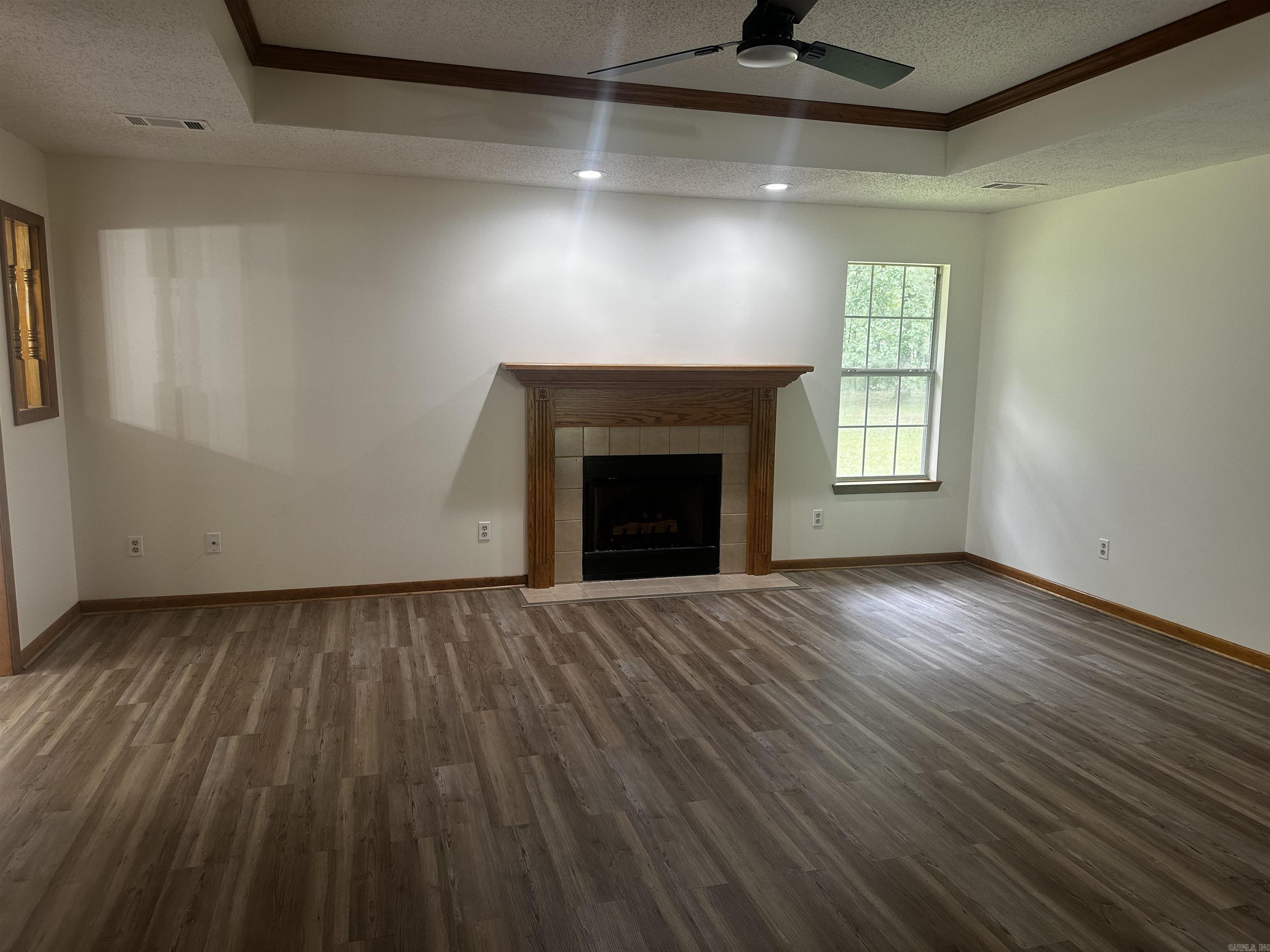 208  Randolph Ct  Hensley, AR