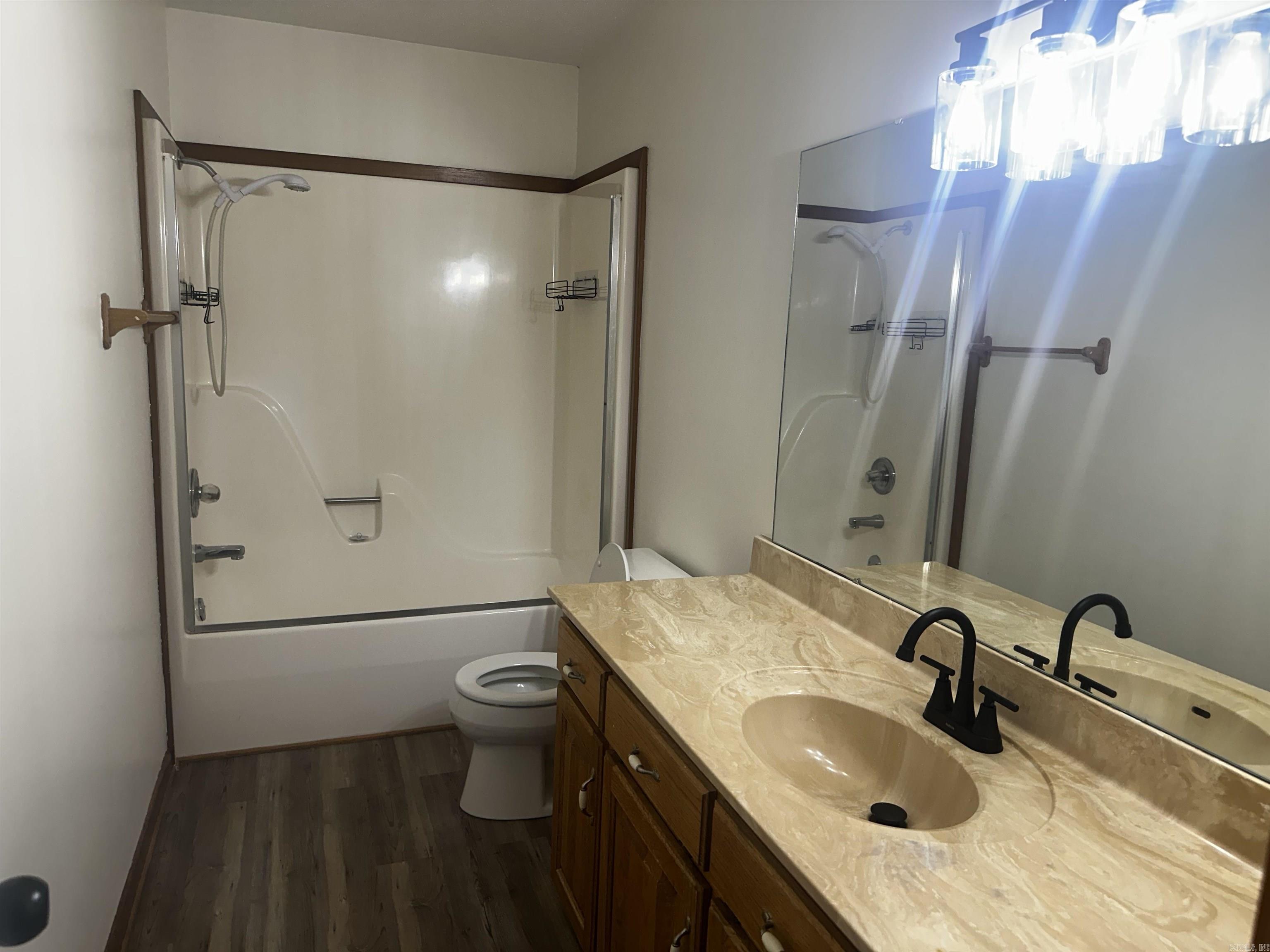 208  Randolph Ct  Hensley, AR