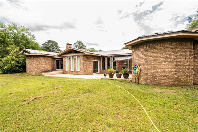 1240  Moses  Camden, AR