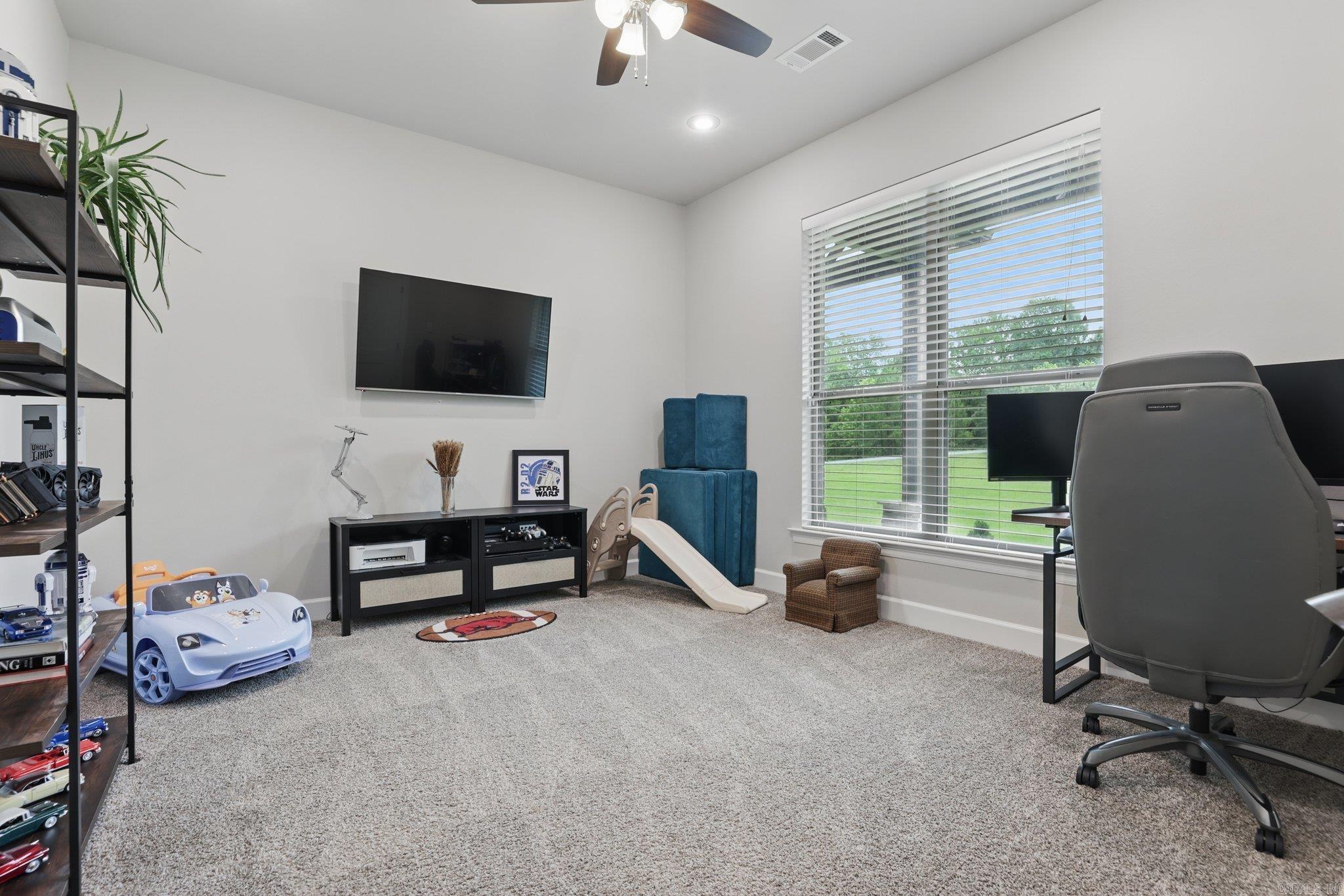 1045  Boulder Dr  Little Rock, AR