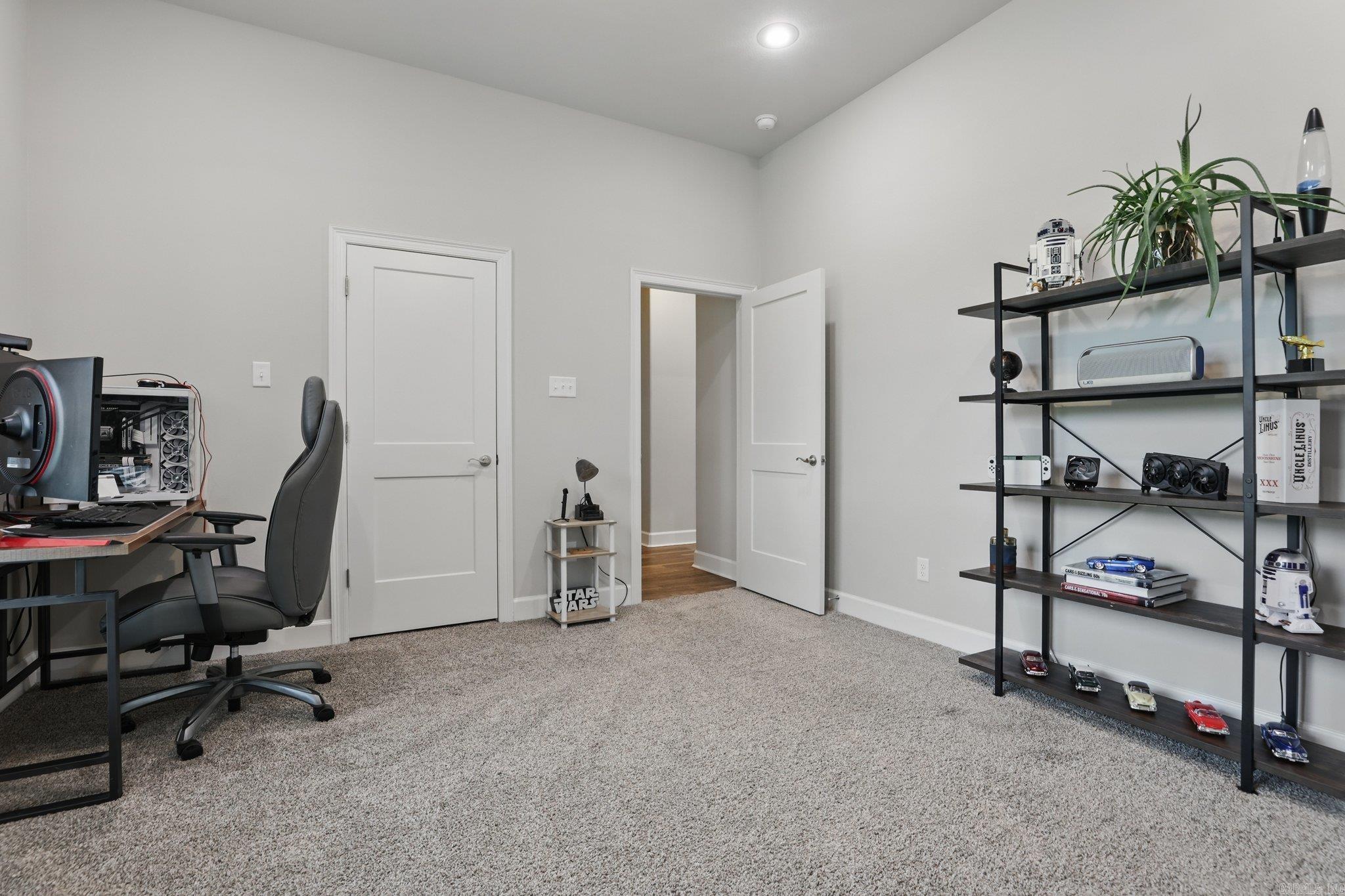 1045  Boulder Dr  Little Rock, AR