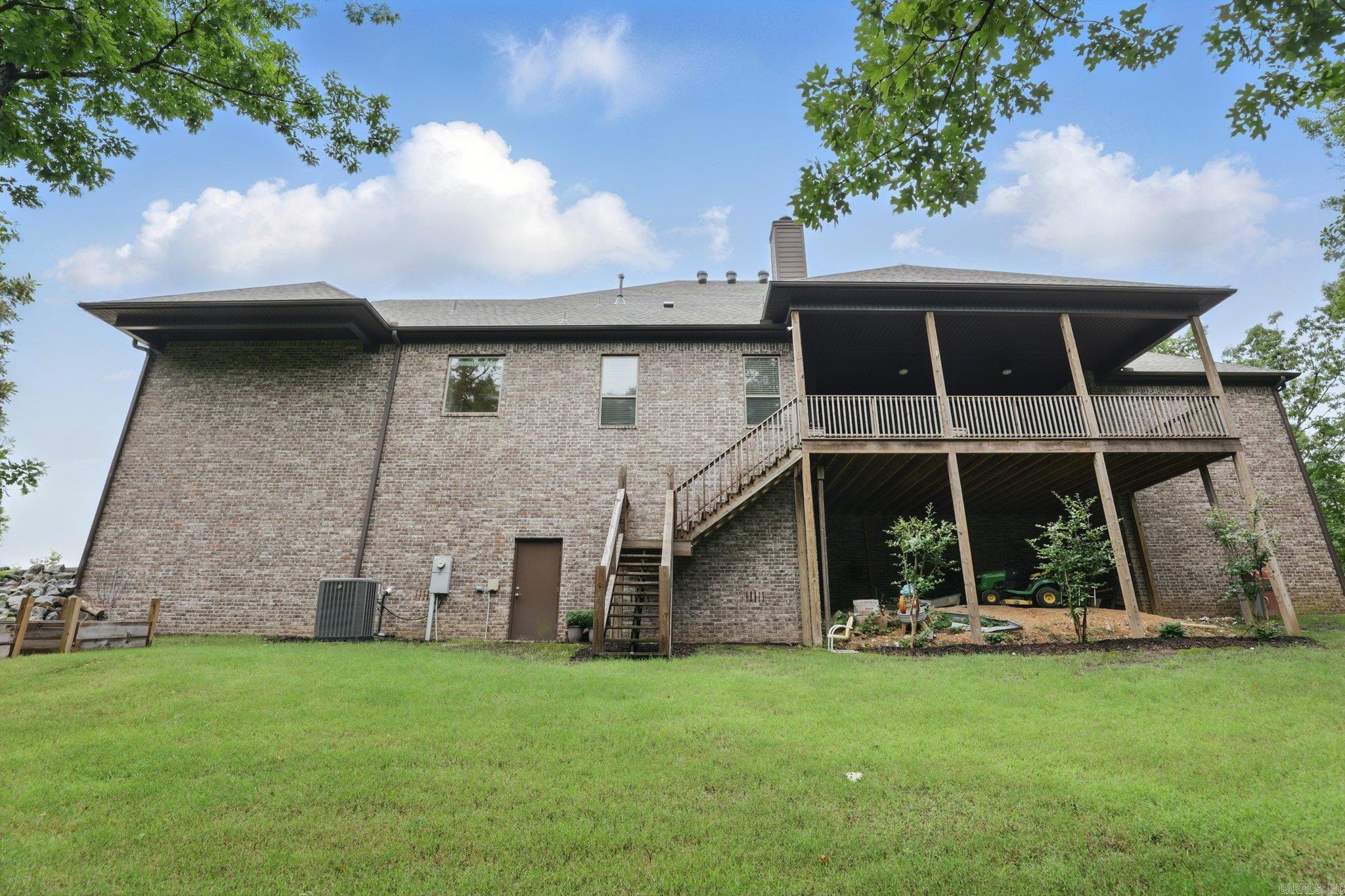 1045  Boulder Dr  Little Rock, AR