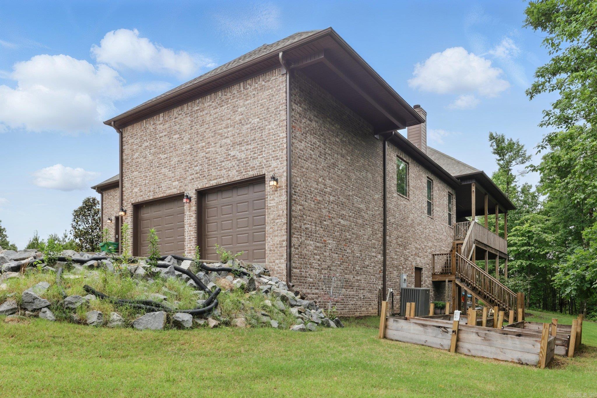 1045  Boulder Dr  Little Rock, AR
