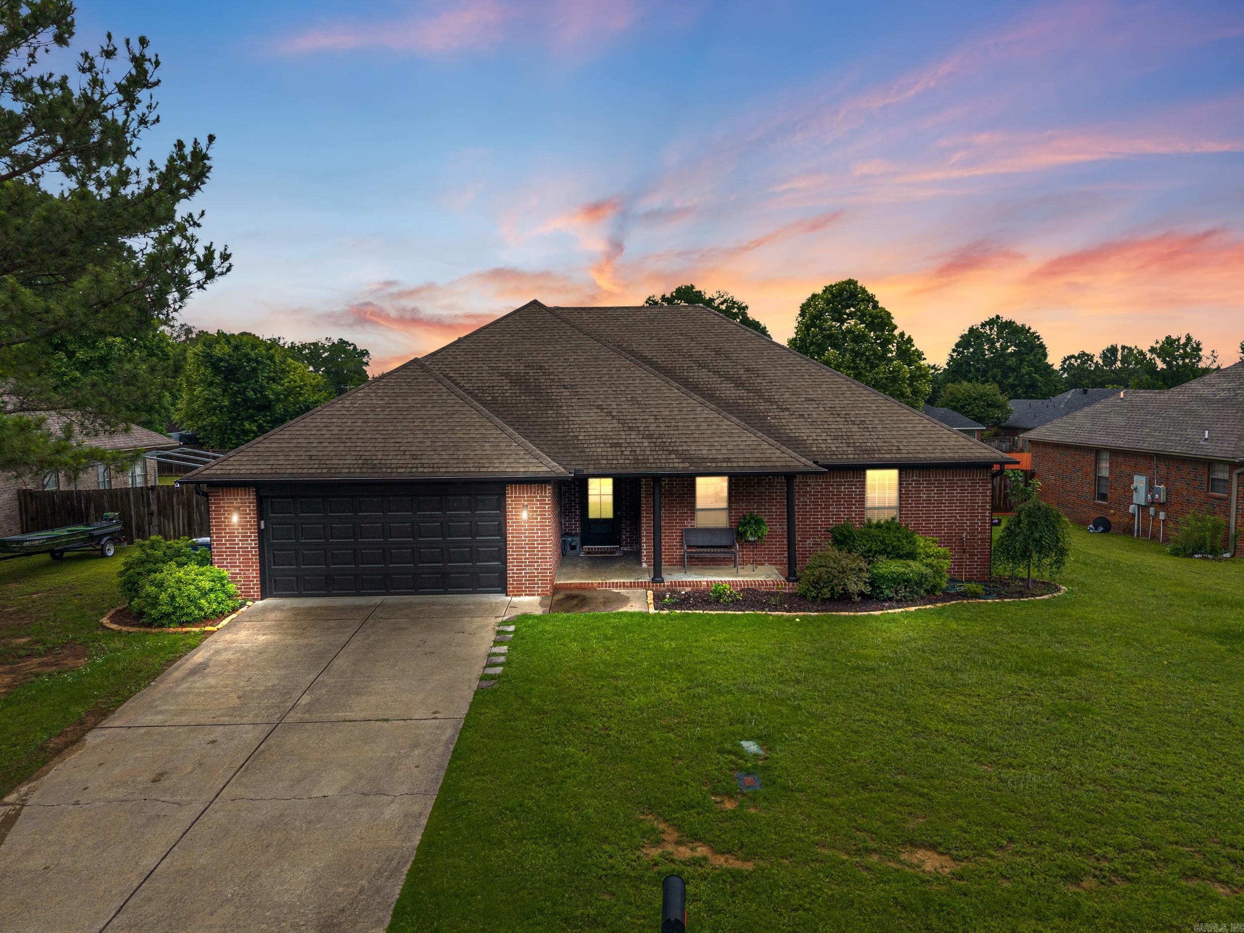 19  Mitchell  Greenbrier, AR