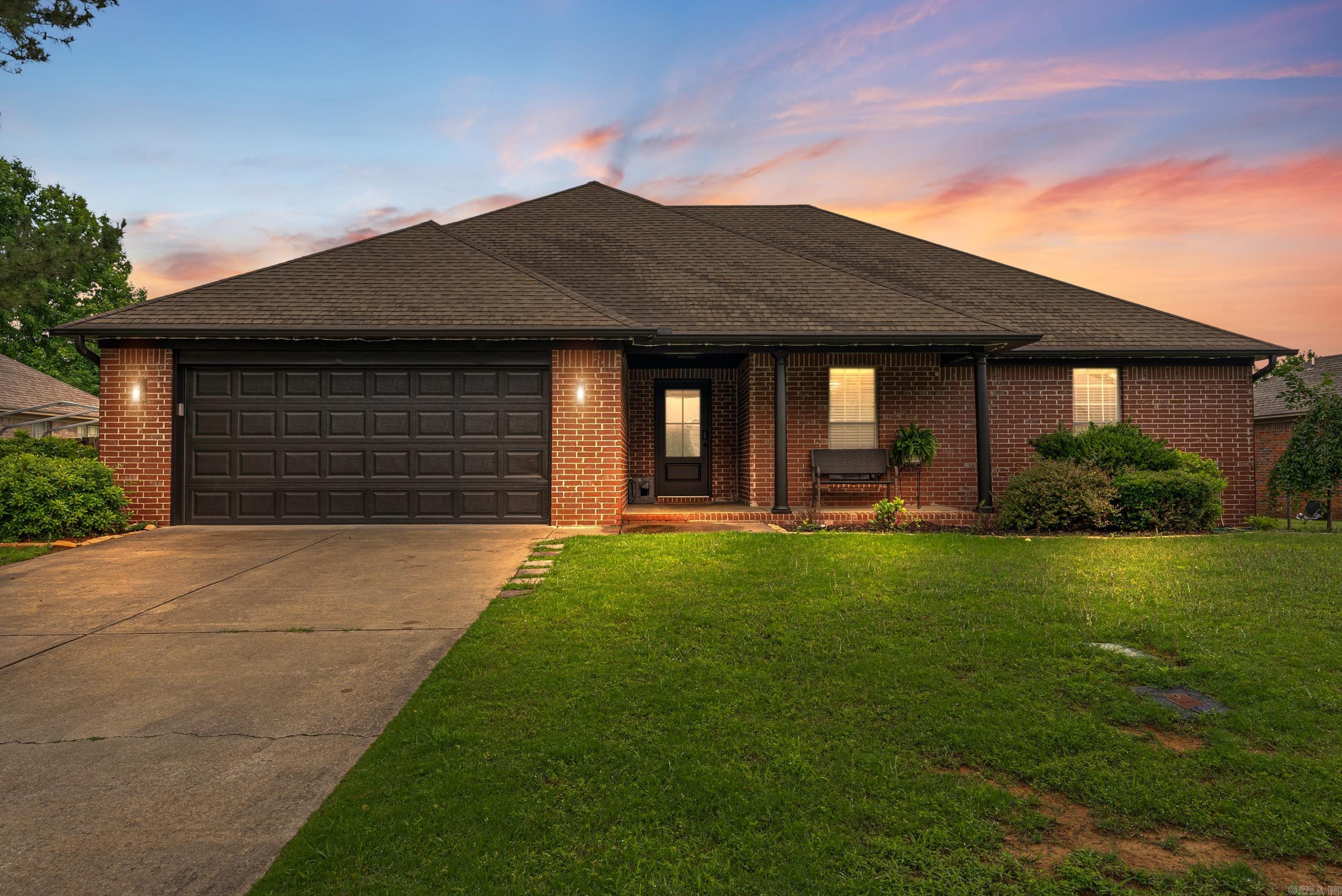 19  Mitchell  Greenbrier, AR