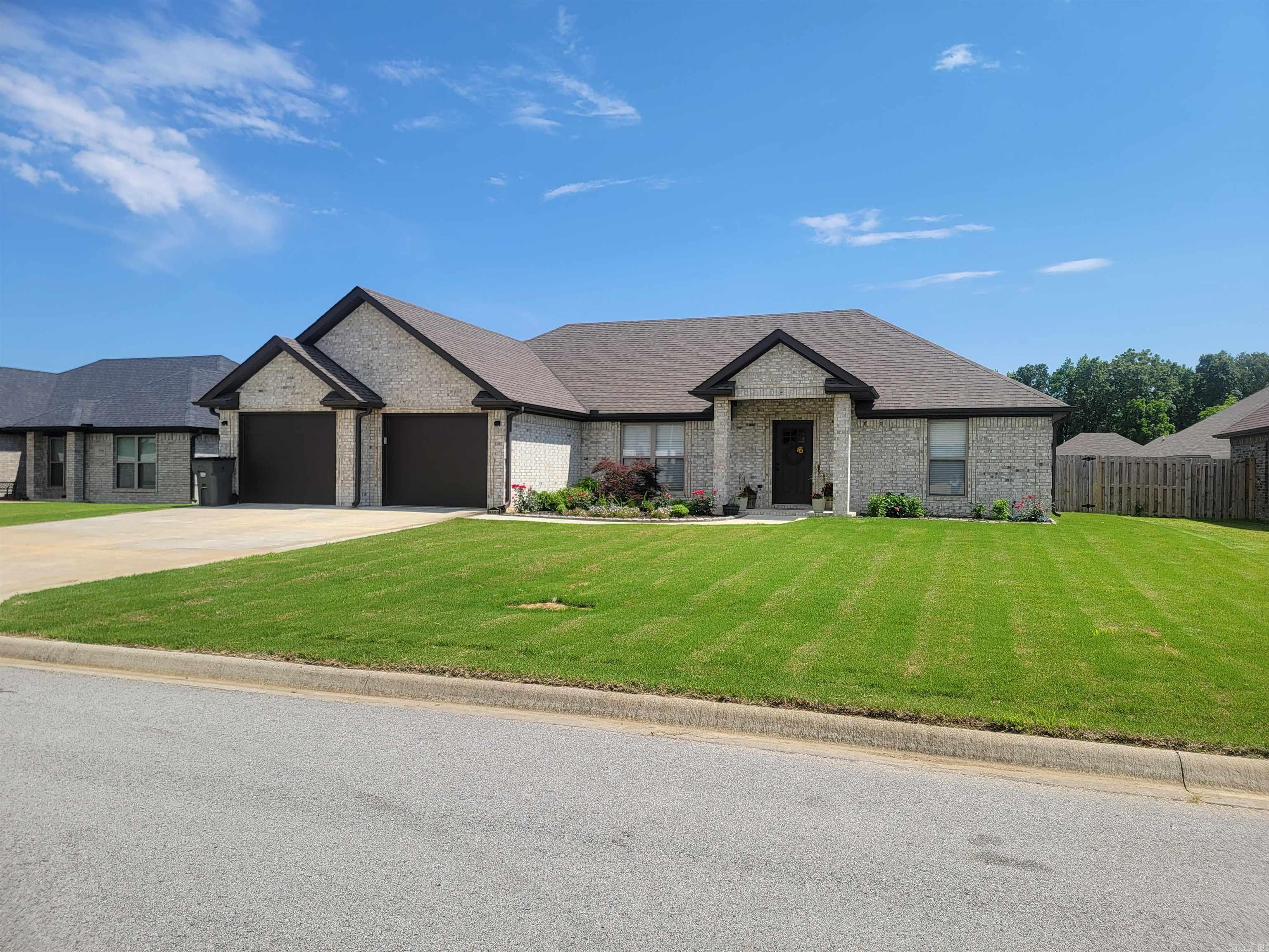 5800  Gene Street  Paragould, AR