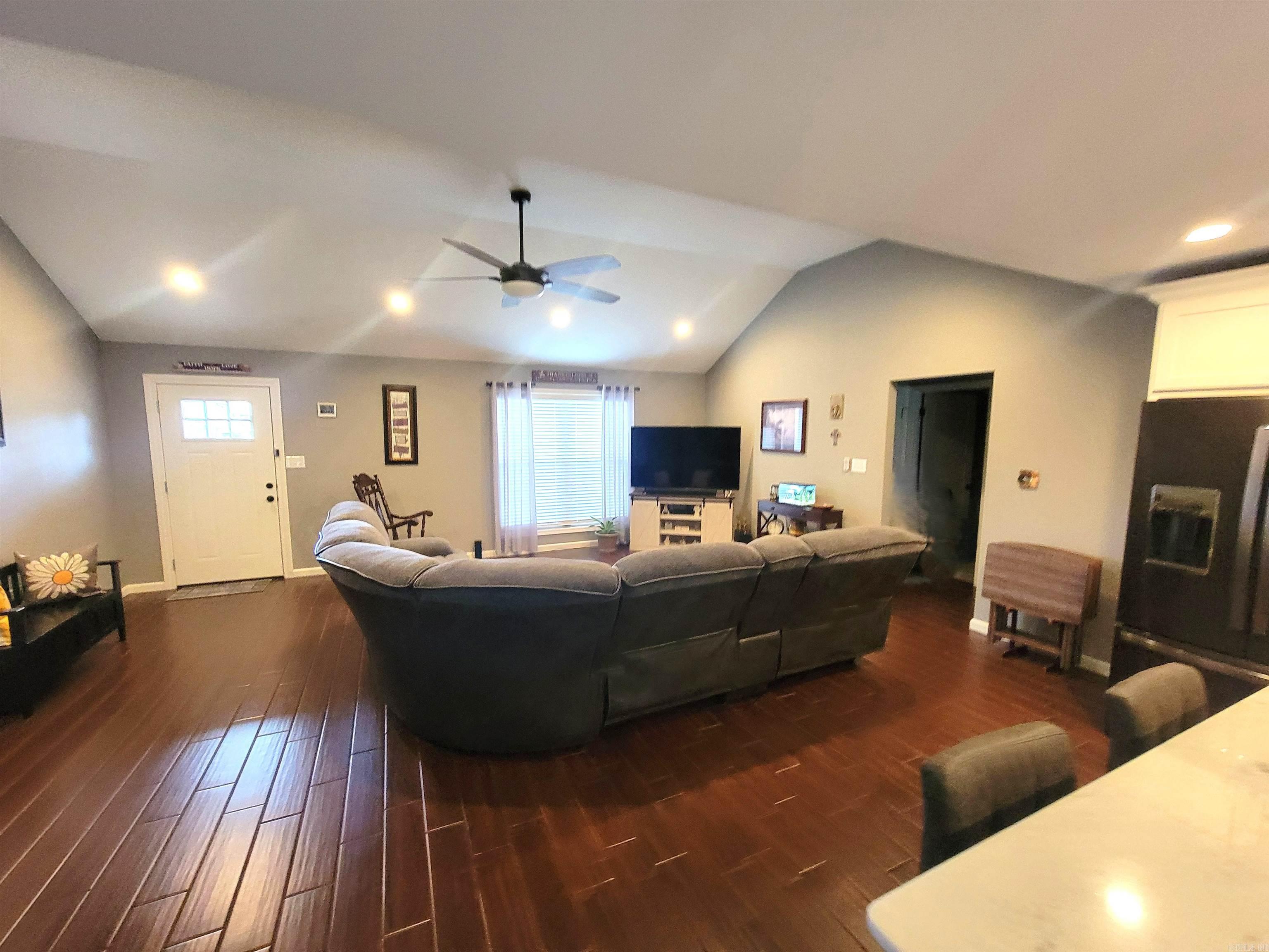 5800  Gene Street  Paragould, AR