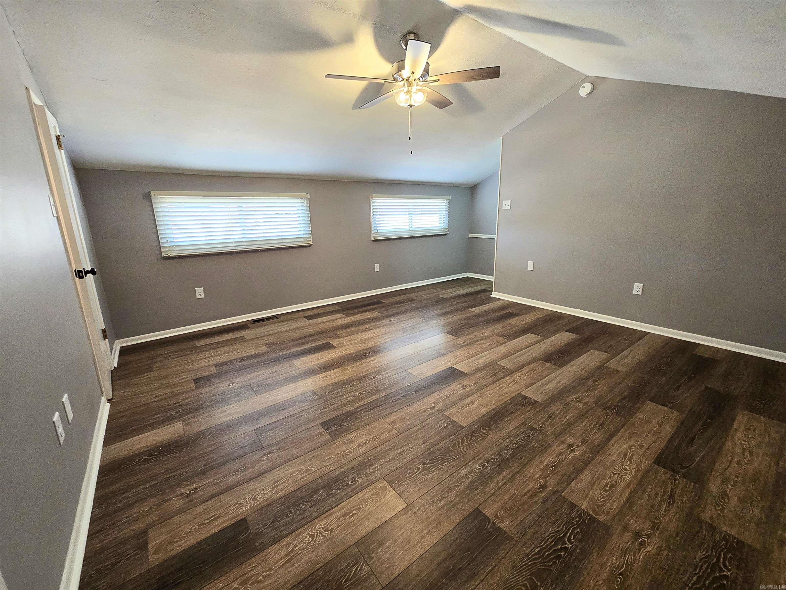 2715  Greenbriar Dr Apt B  Jonesboro, AR