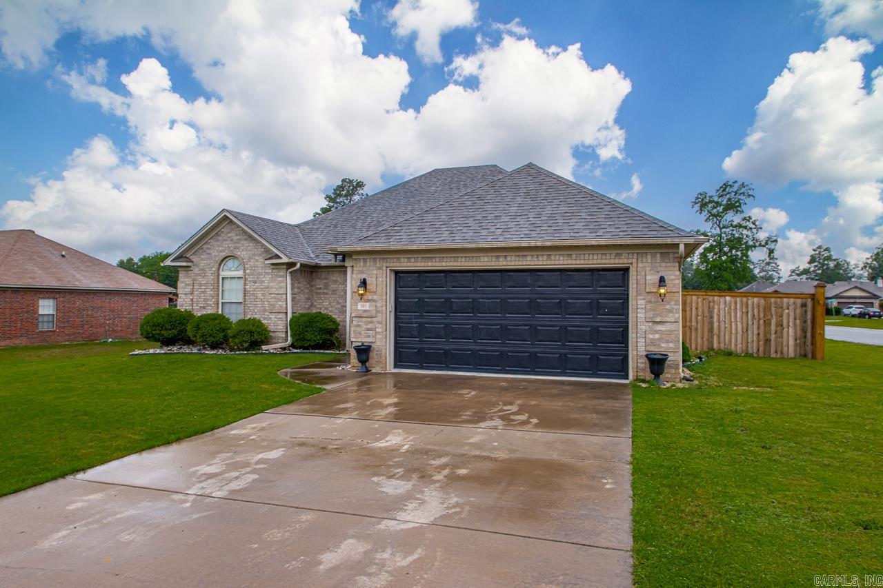 301 Merril Drive  Benton, AR