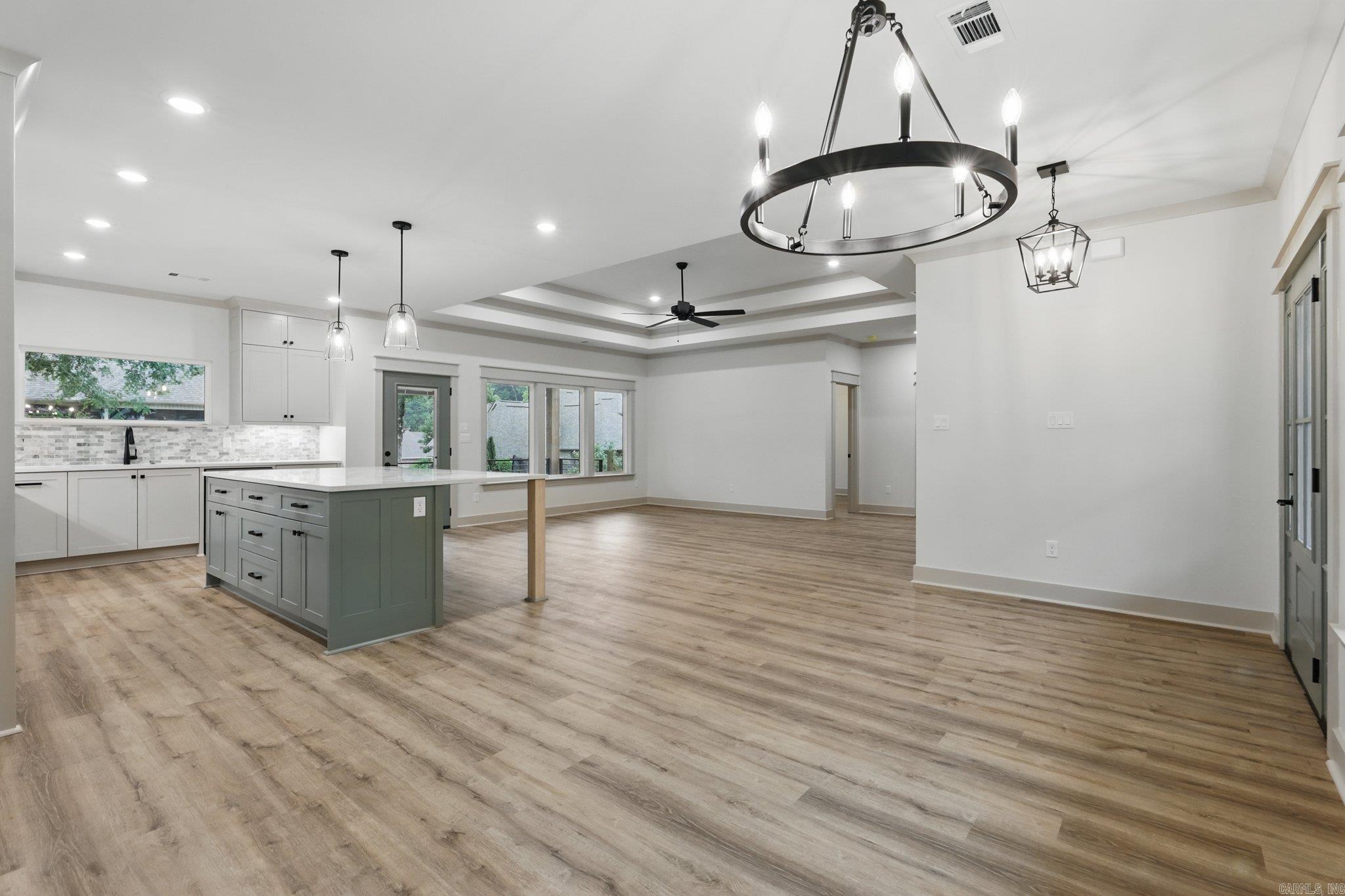211  Cromwell  Hot Springs, AR