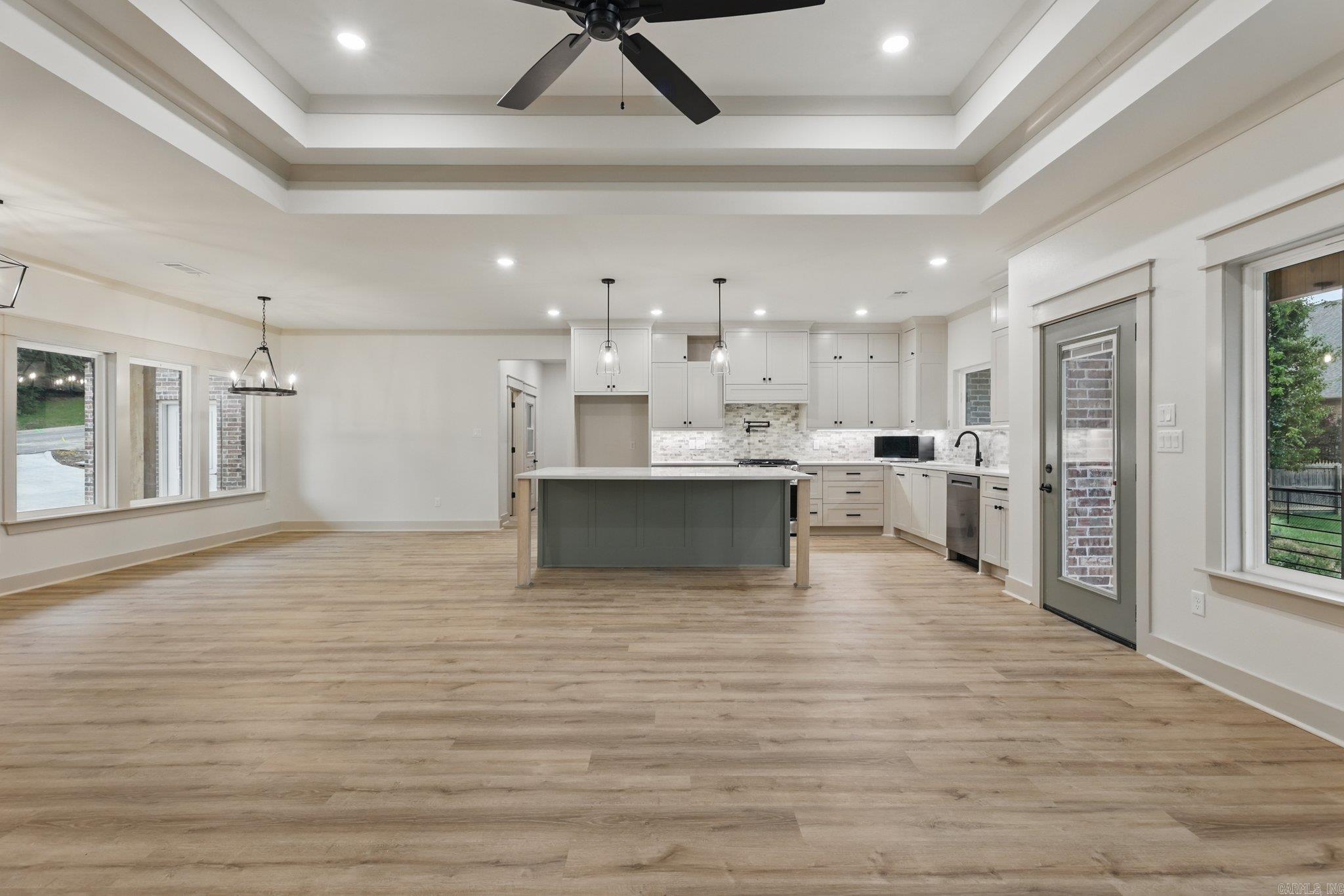 211  Cromwell  Hot Springs, AR