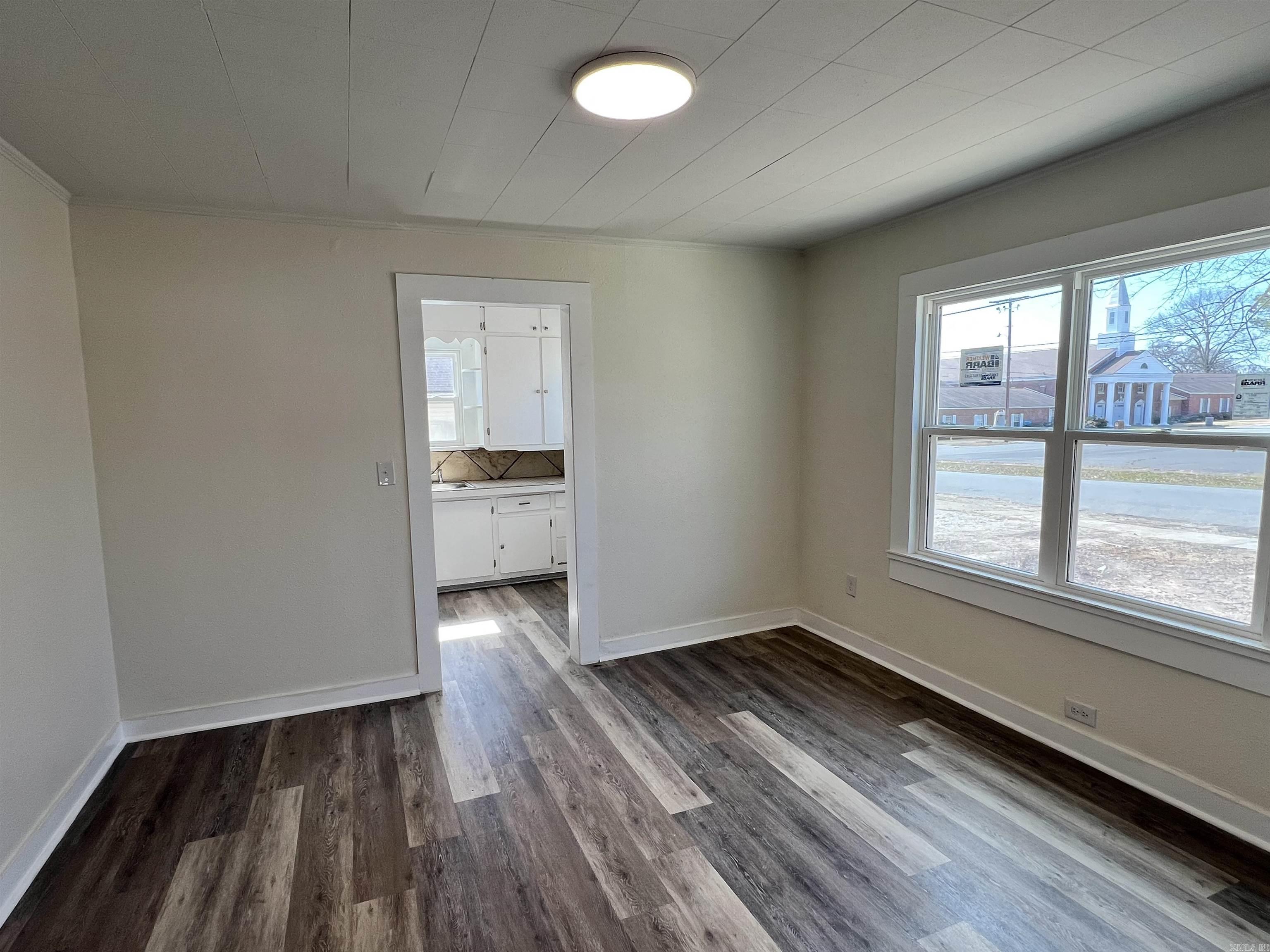 611 N Main  Malvern, AR