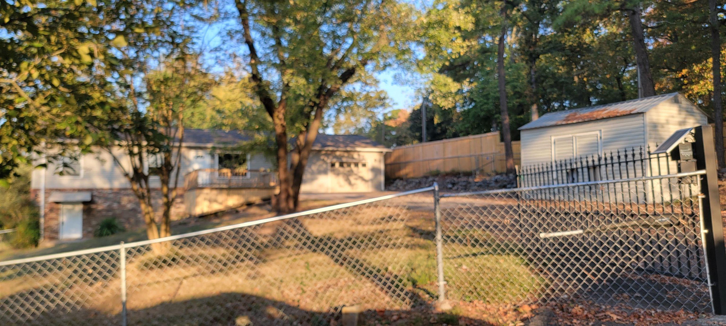 186  VANADIUM  Hot Springs, AR