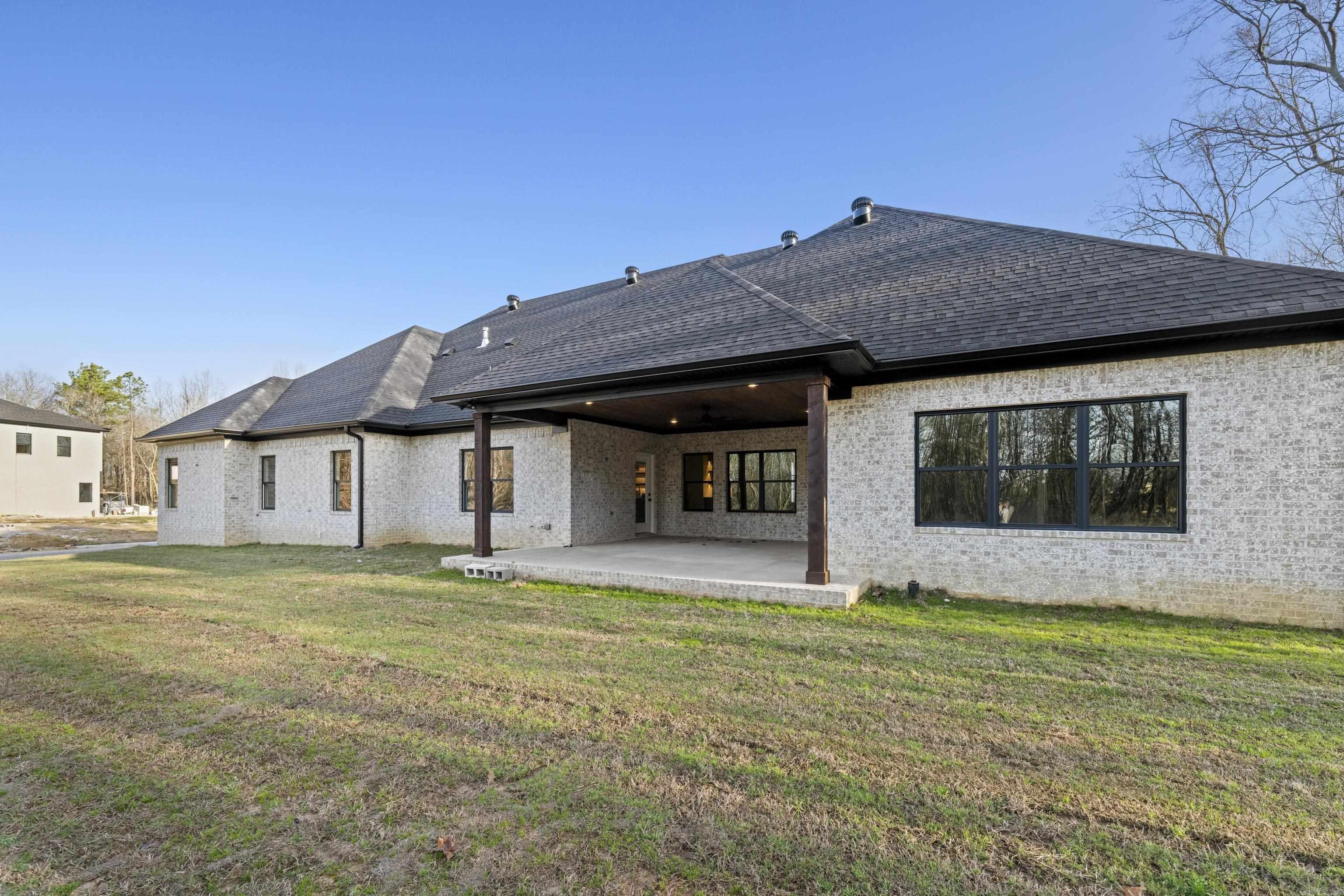 312  Devoe Bend  Maumelle, AR