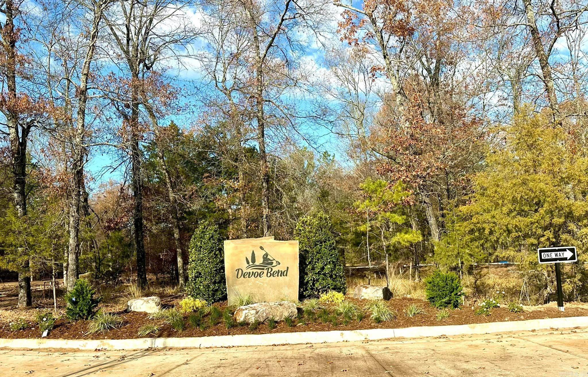 312  Devoe Bend  Maumelle, AR