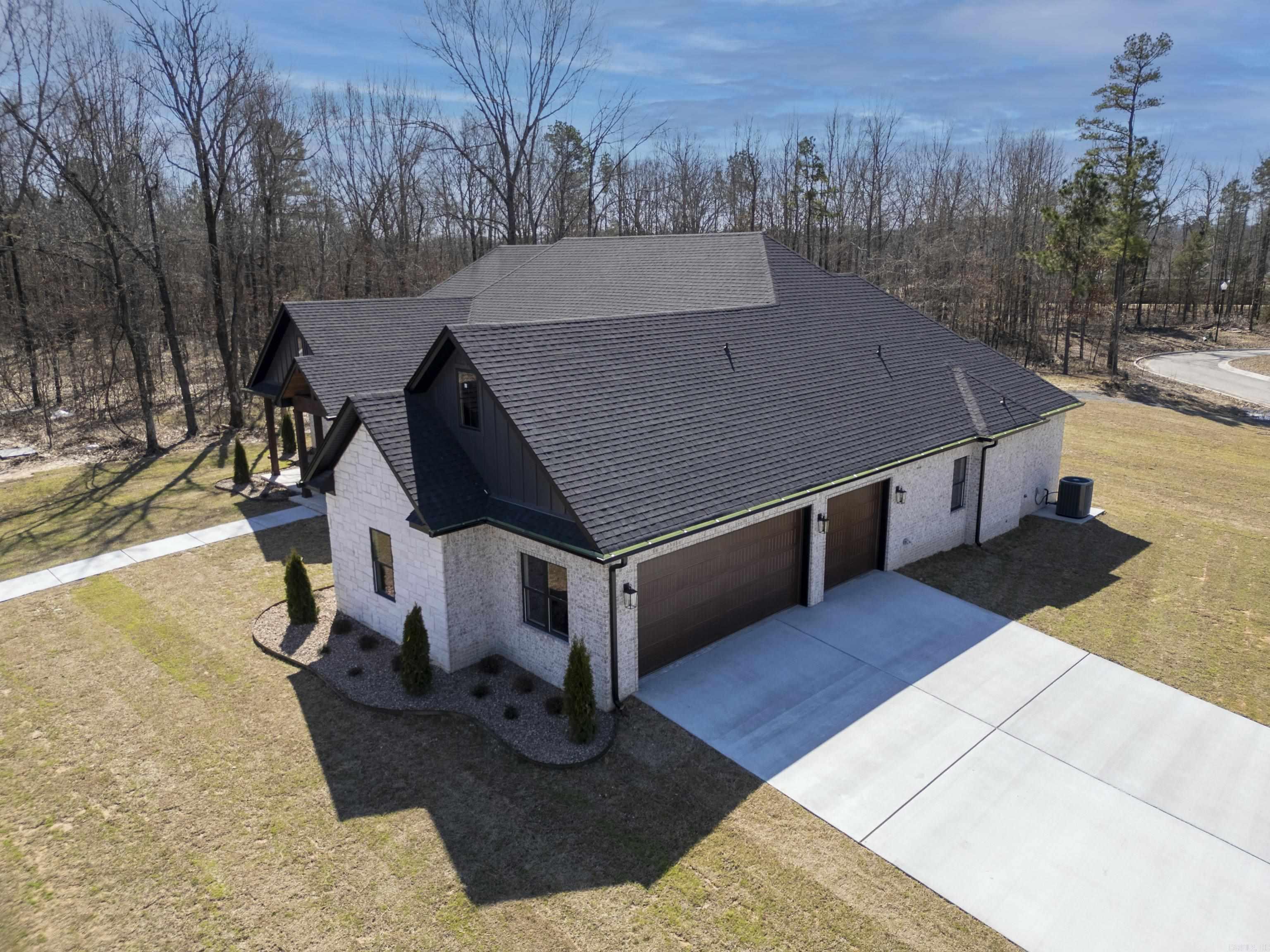 312  Devoe Bend  Maumelle, AR