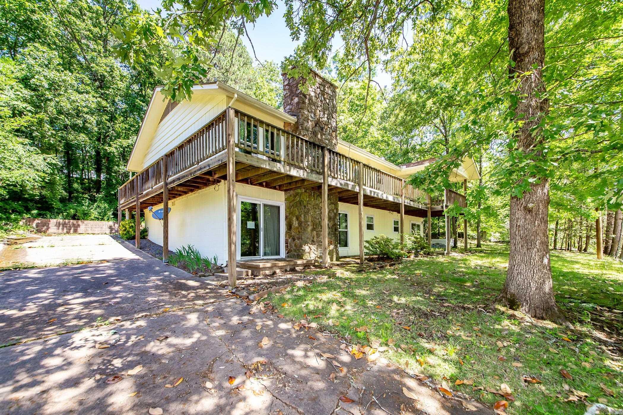 213  Pine Knot  Fairfield Bay, AR