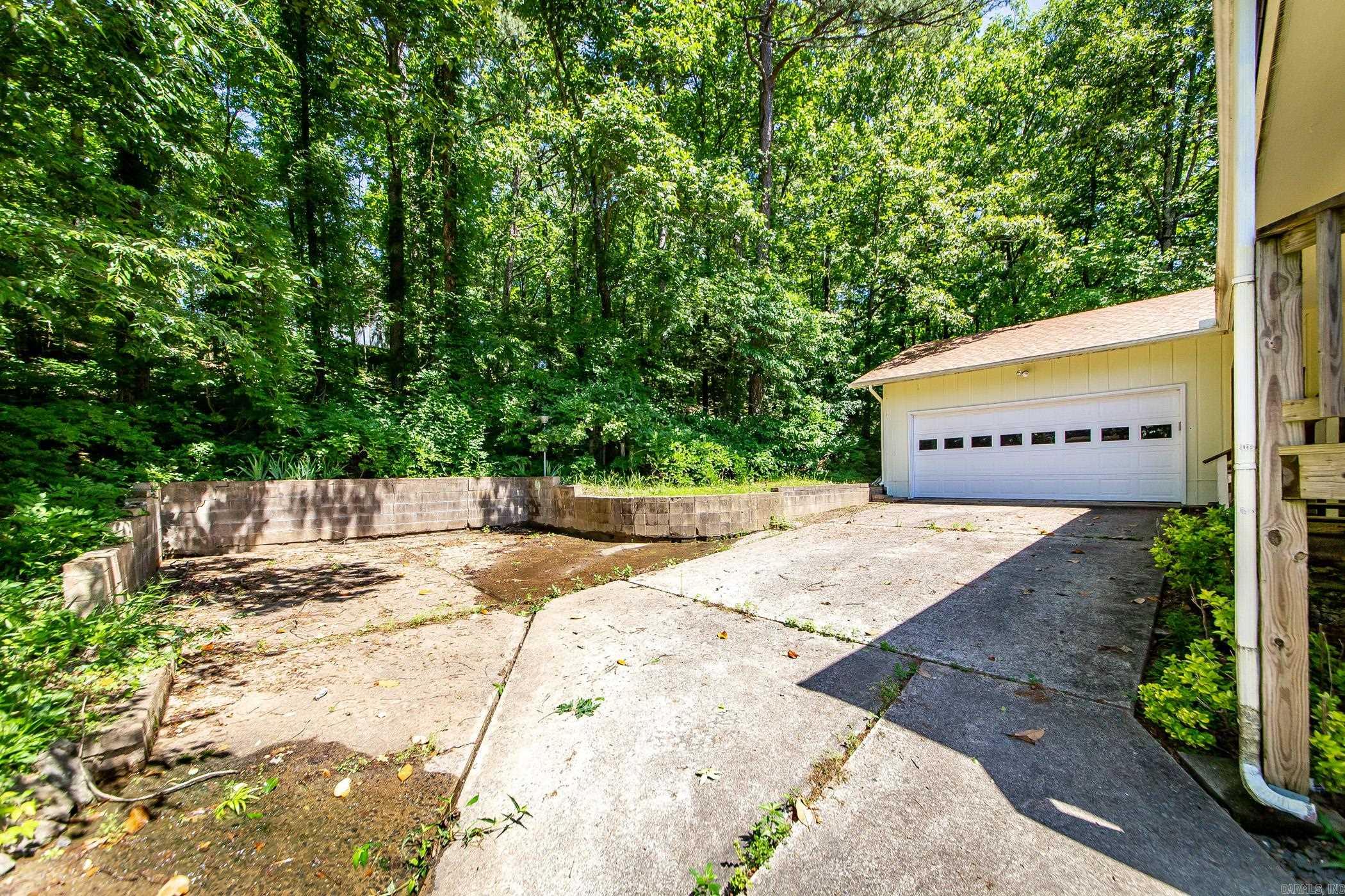 213  Pine Knot  Fairfield Bay, AR