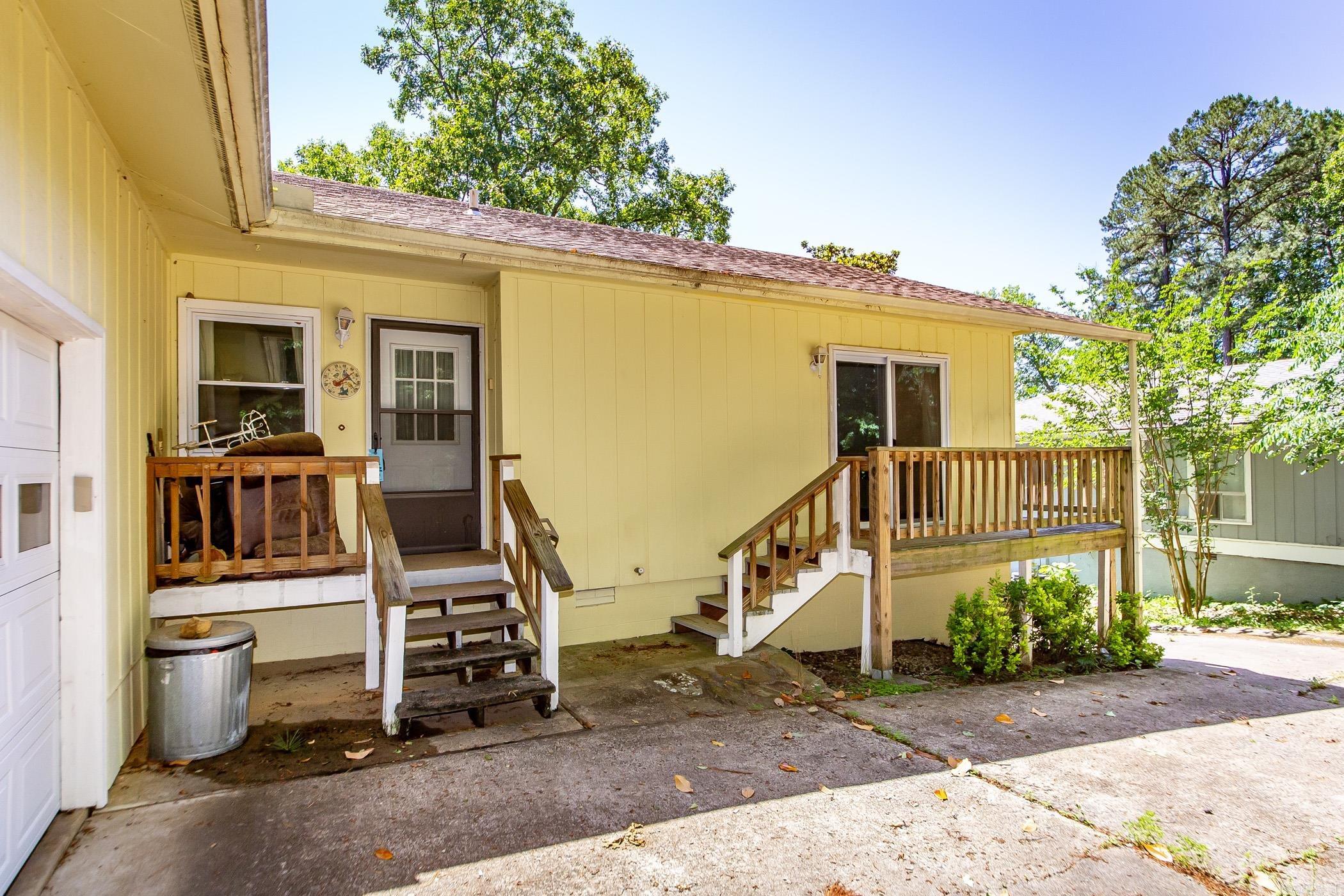 213  Pine Knot  Fairfield Bay, AR